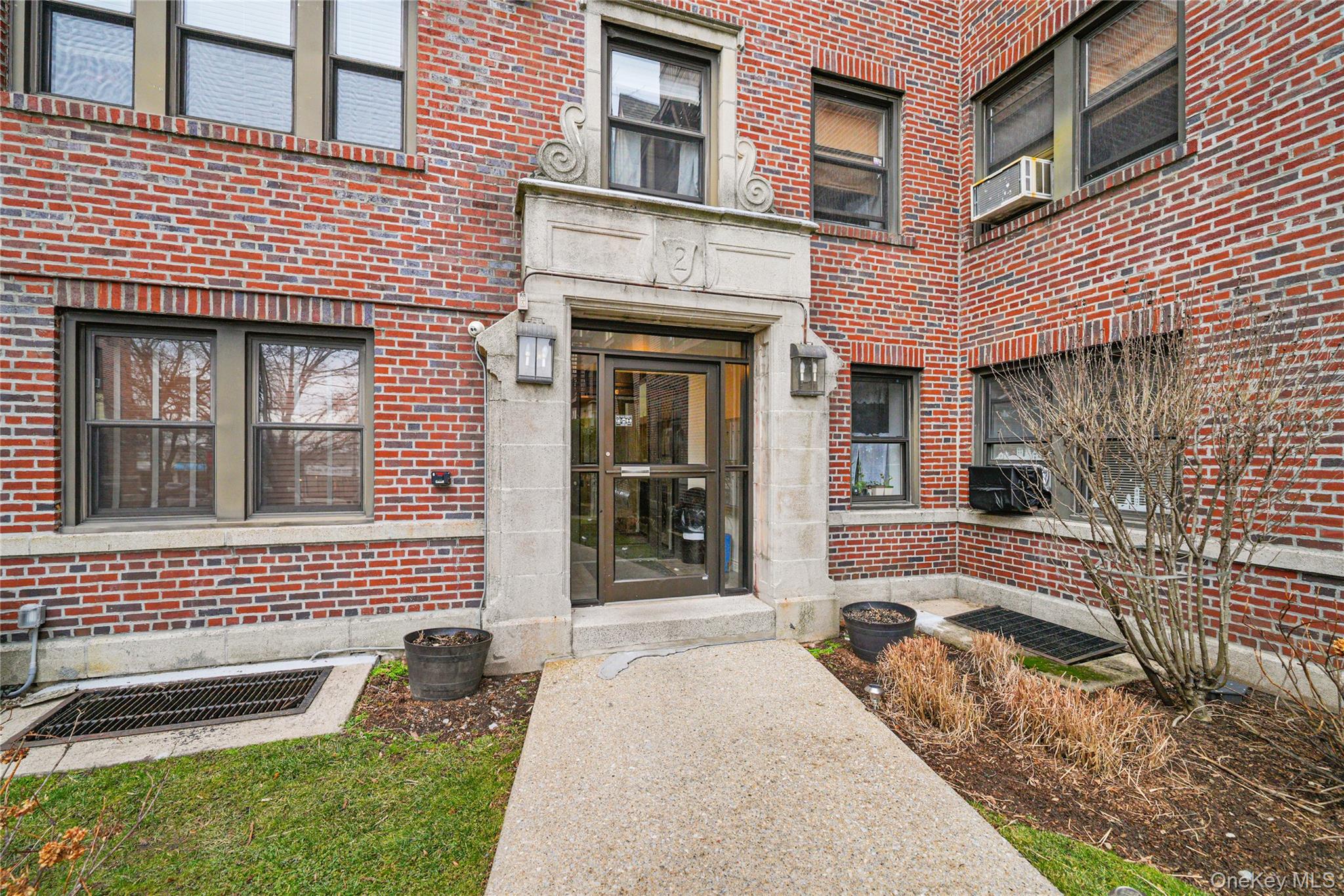 #3 photo, 604 Tompkins Avenue, Mamaroneck , NY 10543