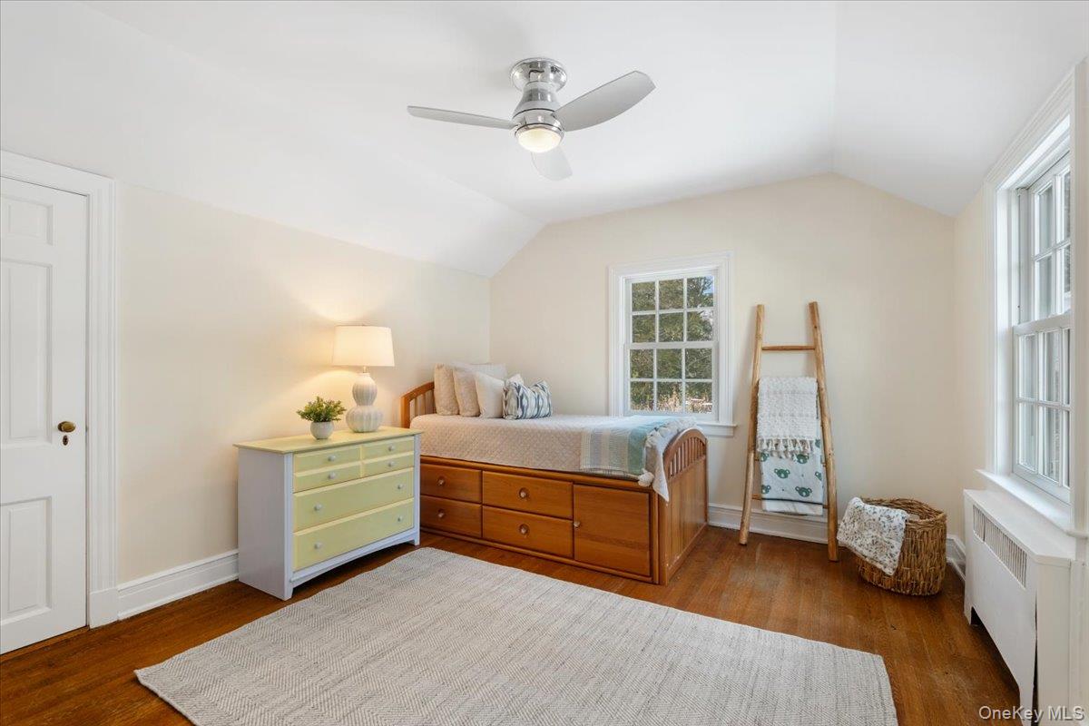 #12 photo, 43 Tompkins Road, Scarsdale , NY 10583