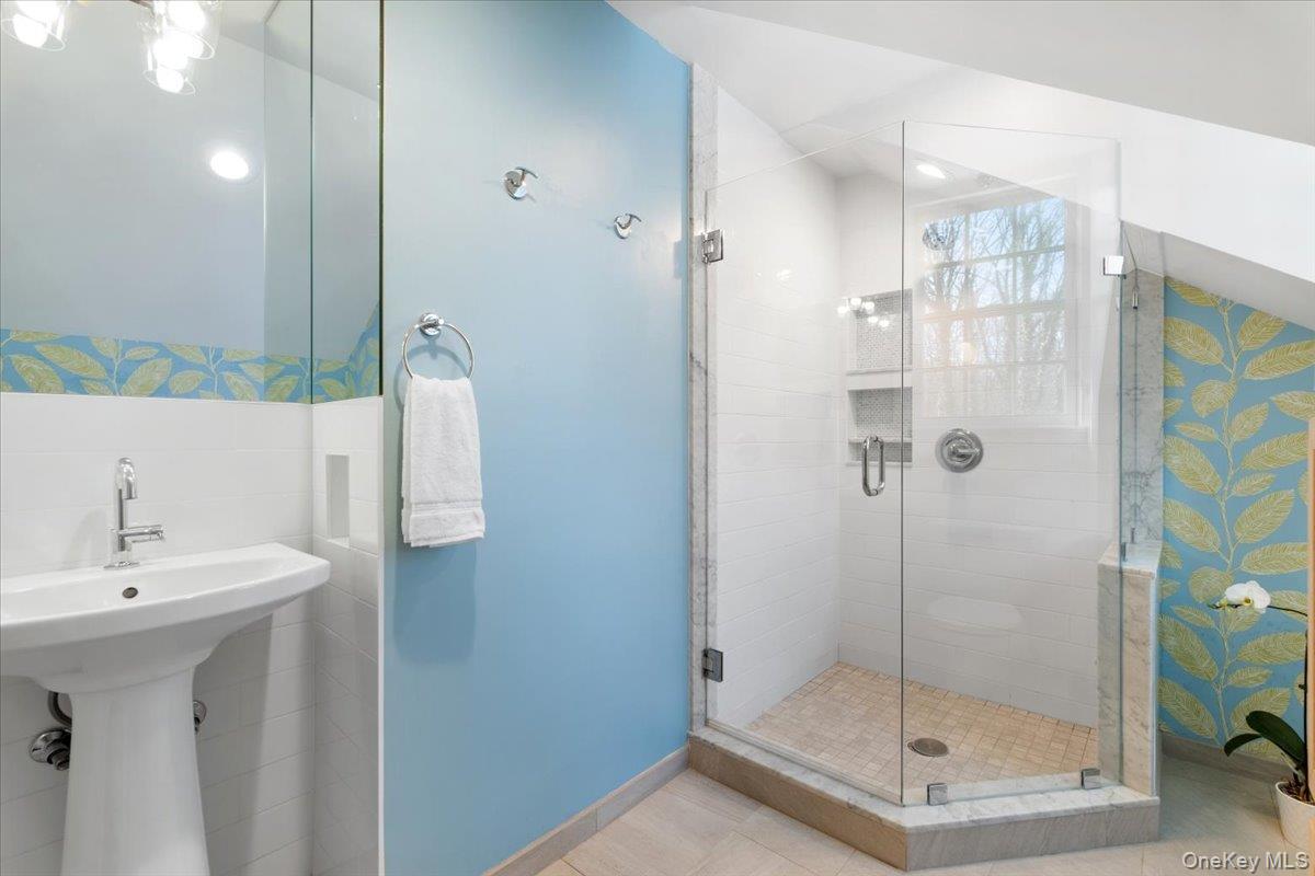 #14 photo, 43 Tompkins Road, Scarsdale , NY 10583