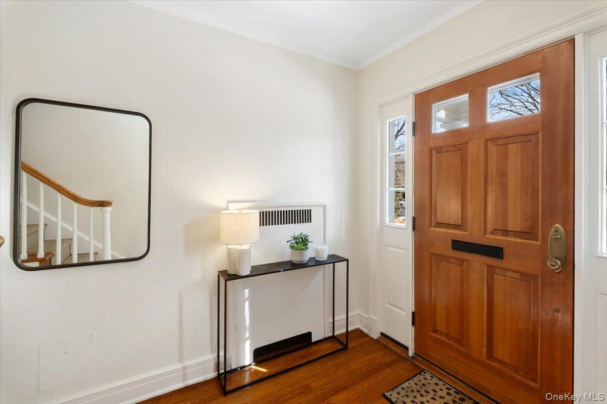 #2 photo, 43 Tompkins Road, Scarsdale , NY 10583