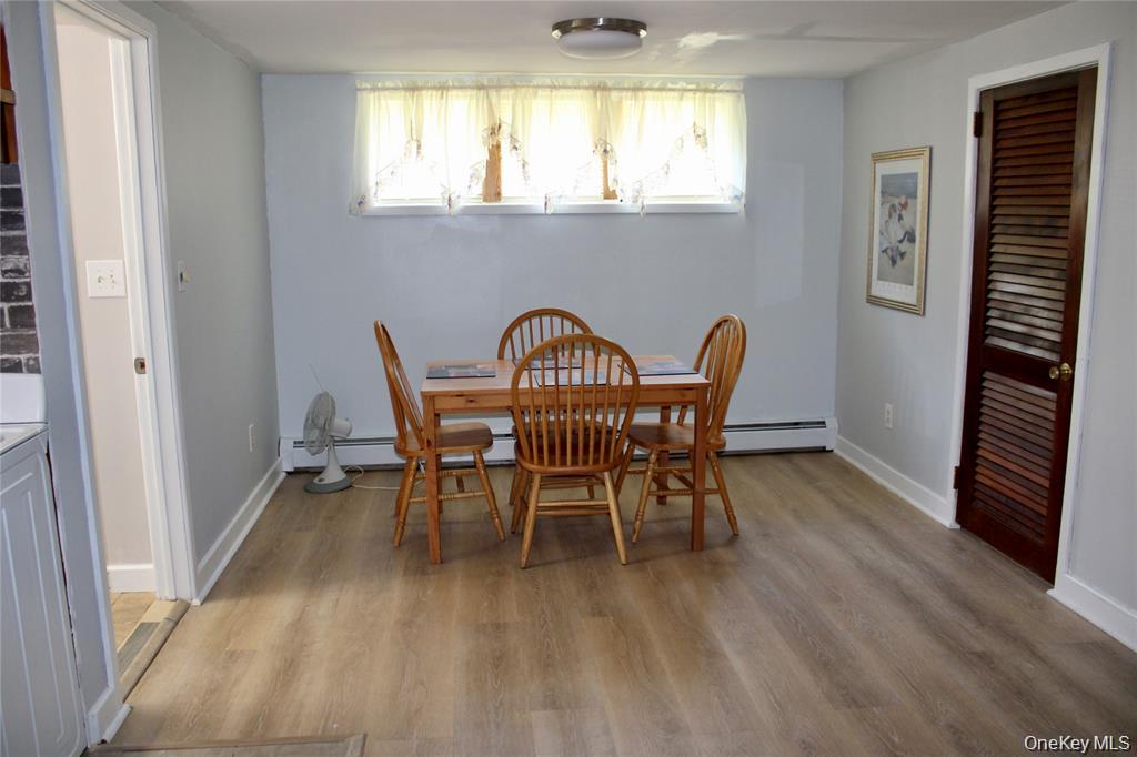 #4 photo, 24 Chestnut Lane, Newburgh , NY 12550