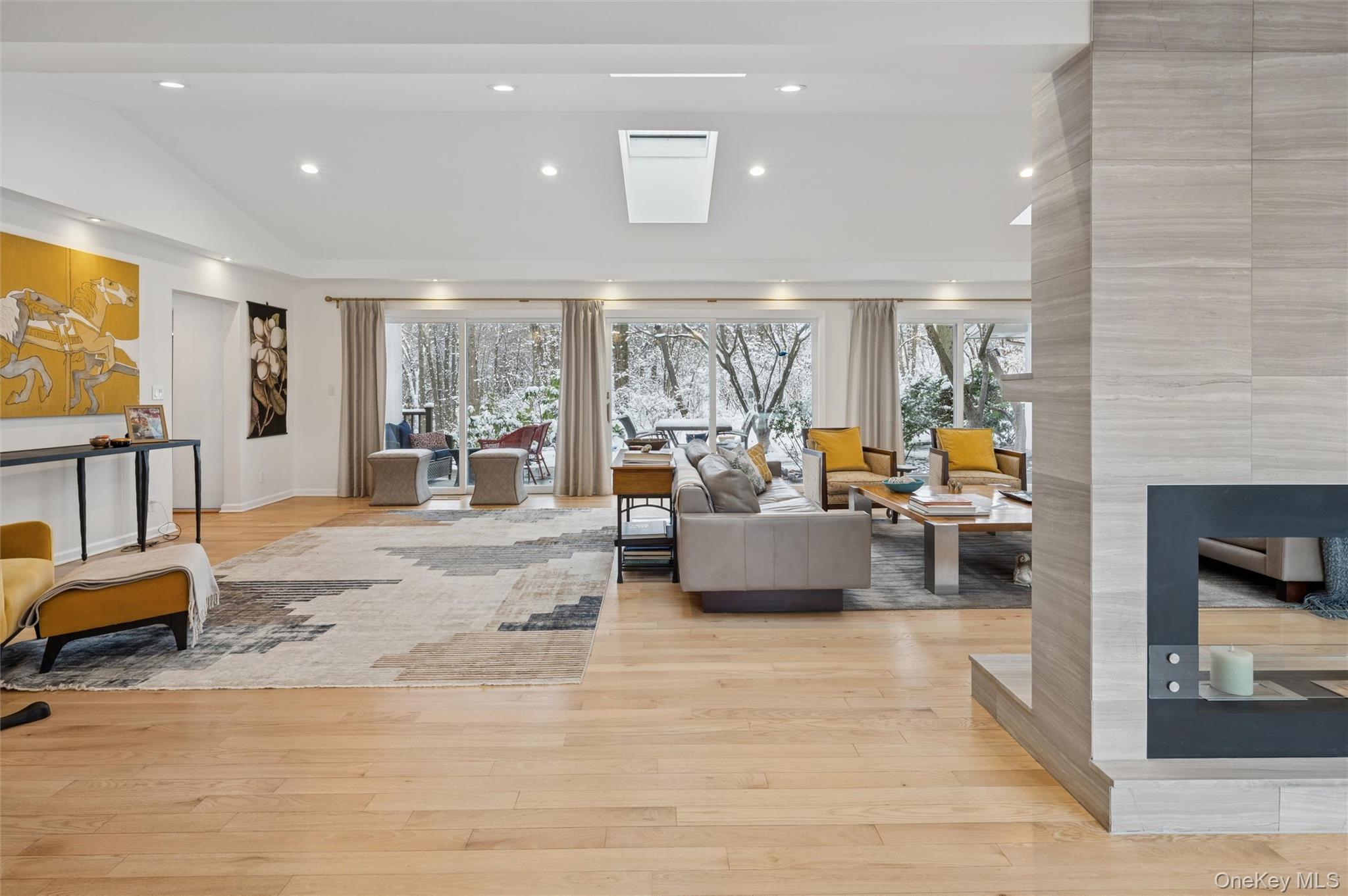 #16 photo, 383 254th Street, Bronx , NY 10471