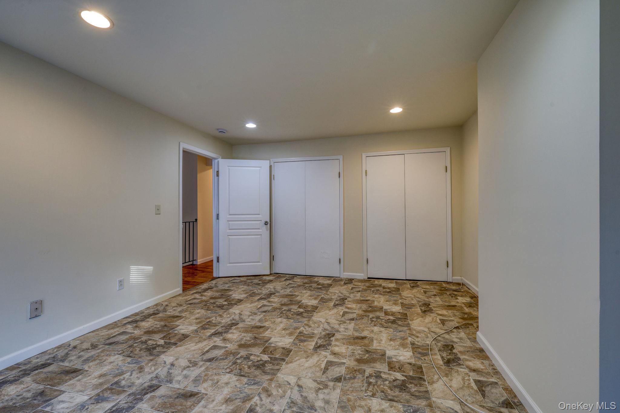 #14 photo, 94 Johnston Street, Newburgh , NY 12550