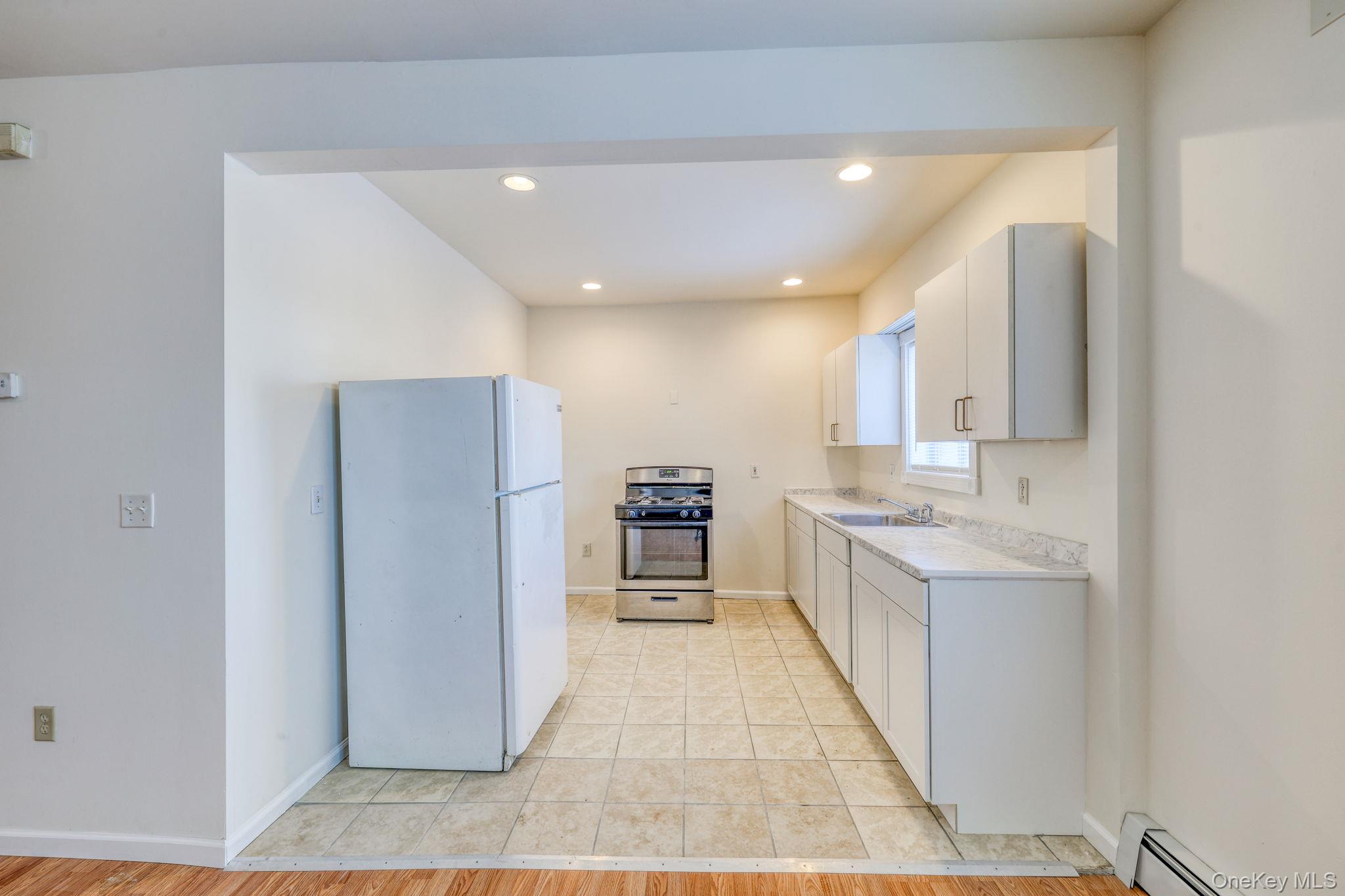 #7 photo, 94 Johnston Street, Newburgh , NY 12550