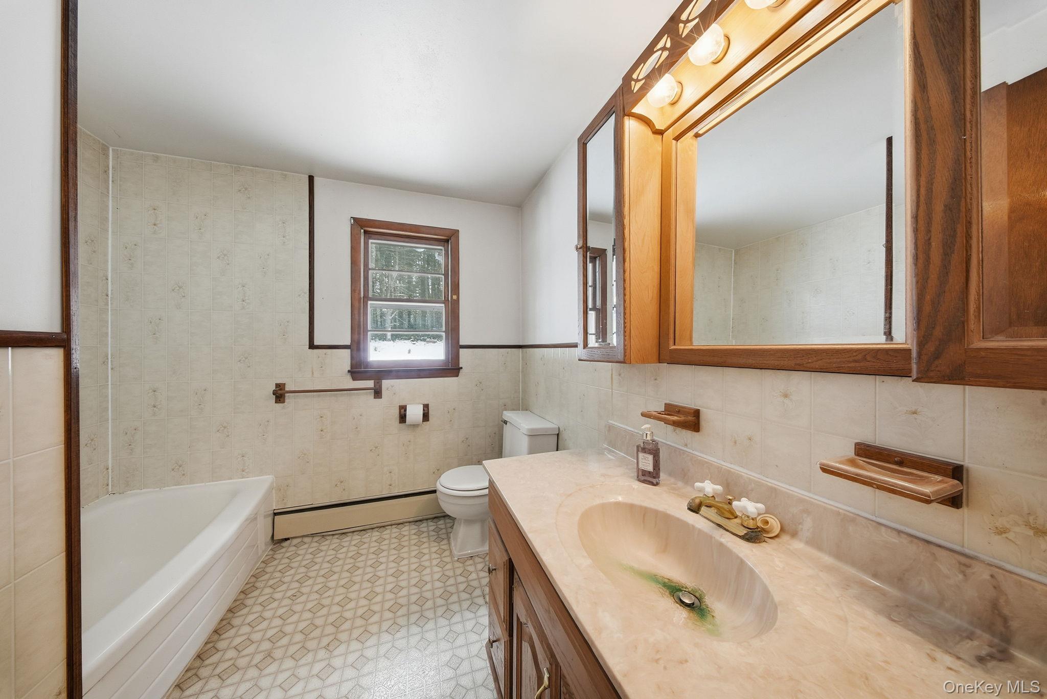 #19 photo, 1124 State Route 42, Sparrowbush , NY 12780