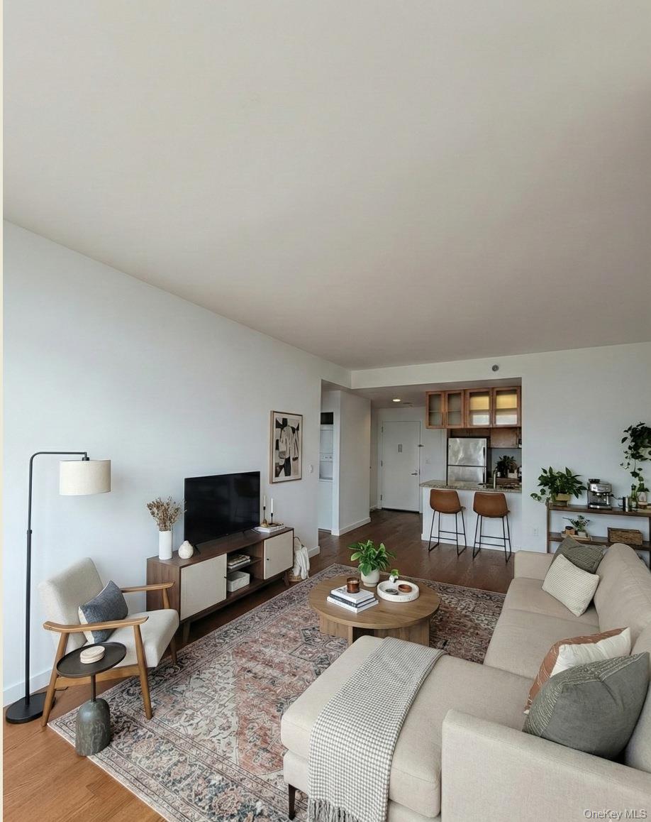 #10 photo, 4028 College Point Boulevard, Flushing , NY 11354