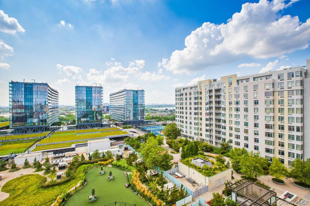 #12 photo, 4026 College Point Boulevard, Flushing , NY 11354