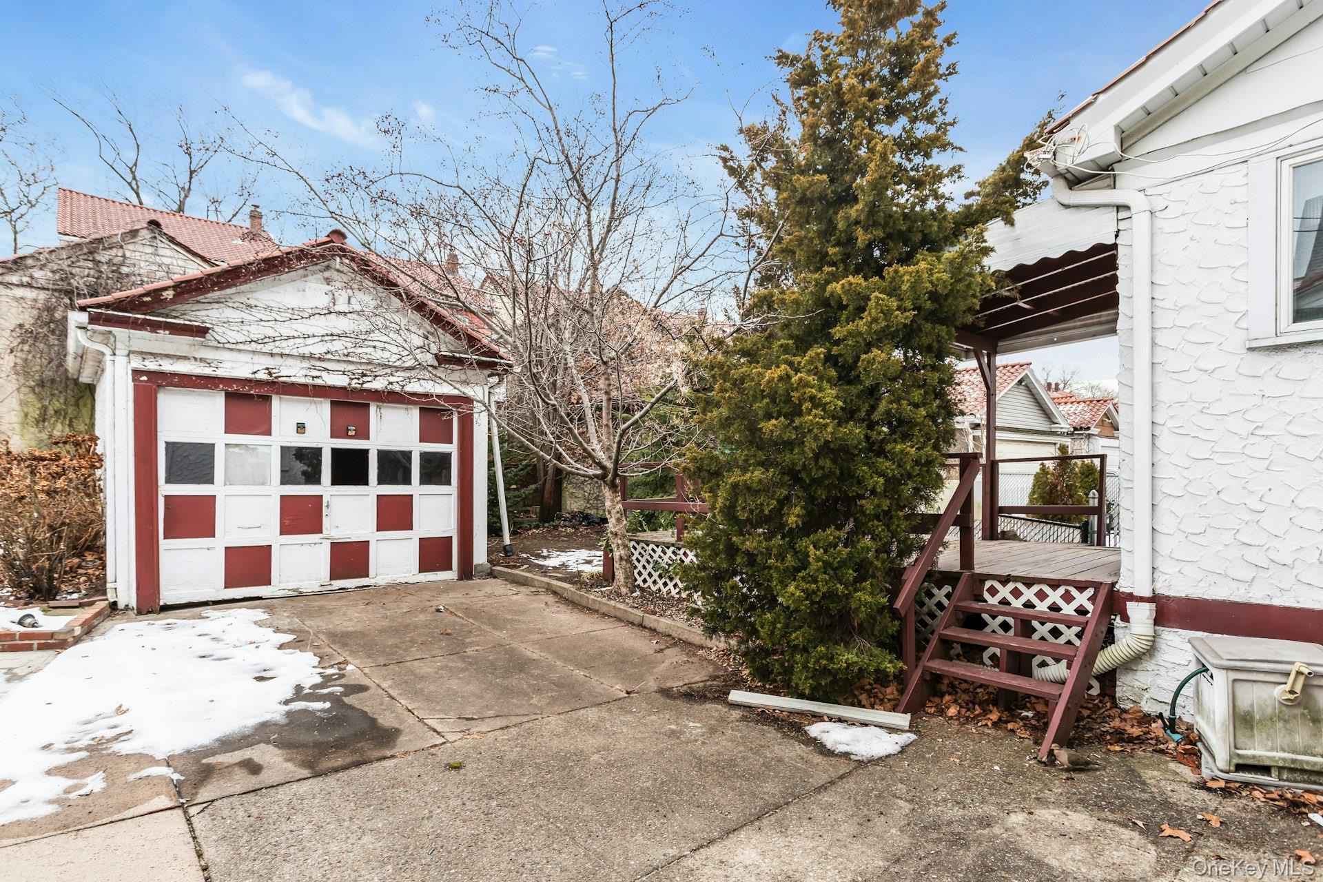 #17 photo, 88-30 79th Avenue, Glendale , NY 11385