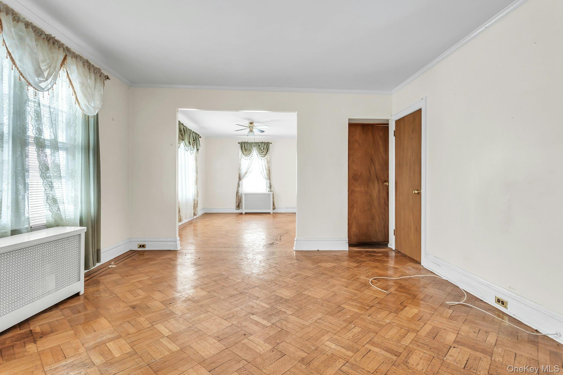 #3 photo, 88-30 79th Avenue, Glendale , NY 11385