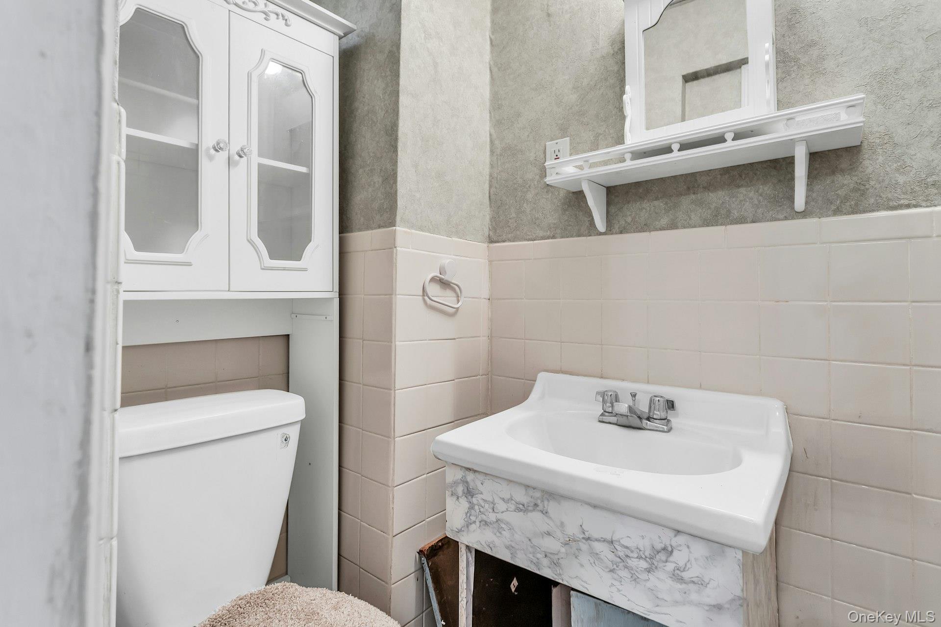 #9 photo, 88-30 79th Avenue, Glendale , NY 11385