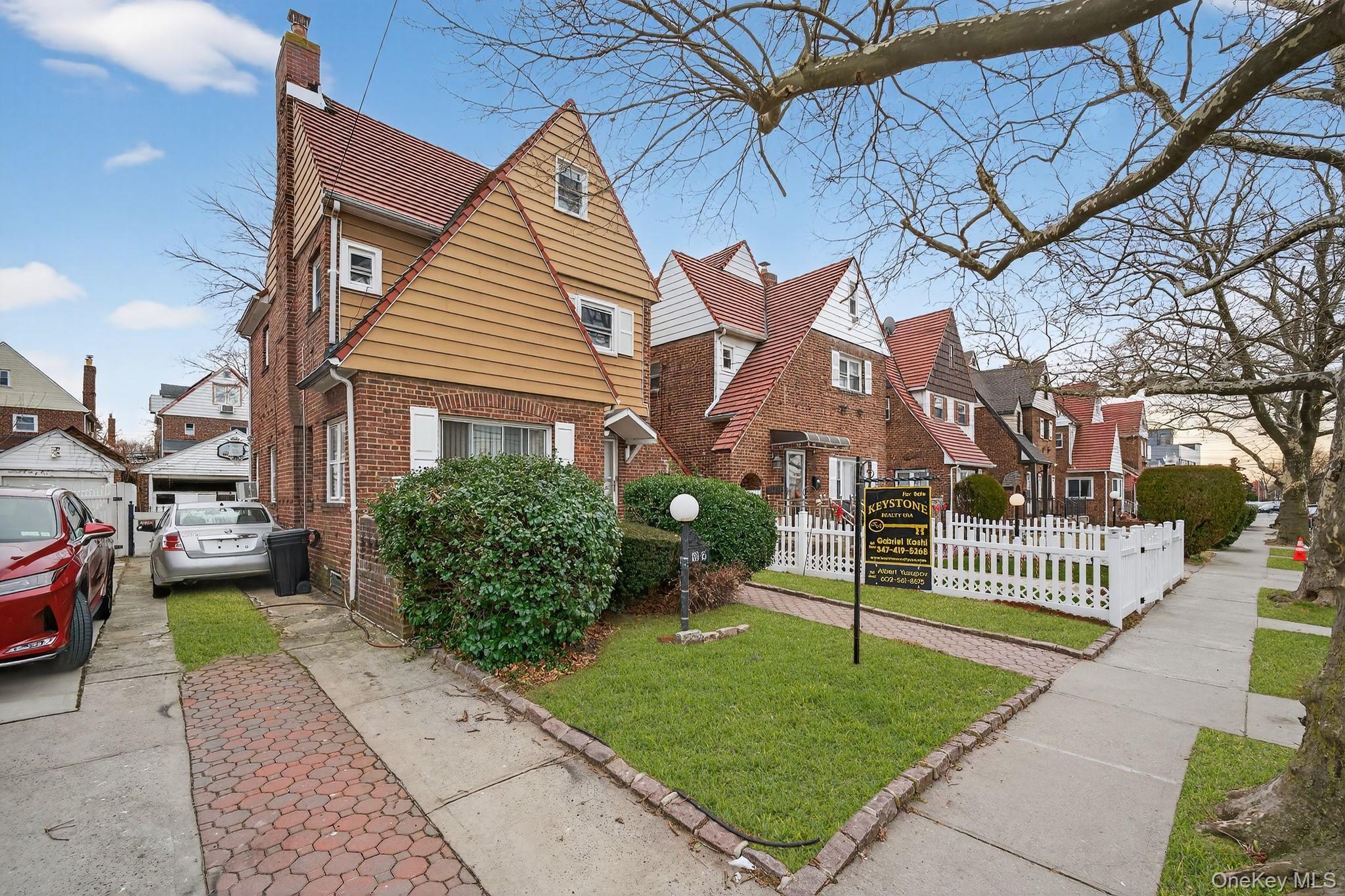 #12 photo, 13315 228th Street, Laurelton , NY 11413