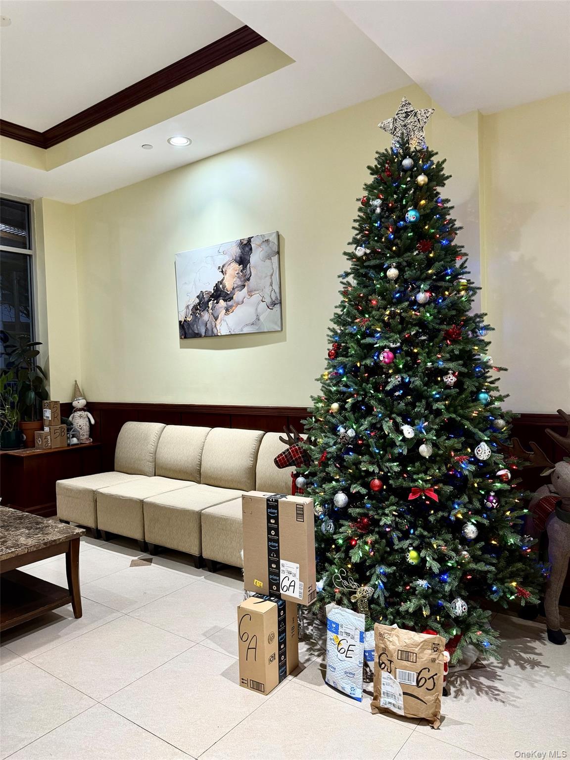 #11 photo, 63-14 Queens Boulevard, Woodside , NY 11377