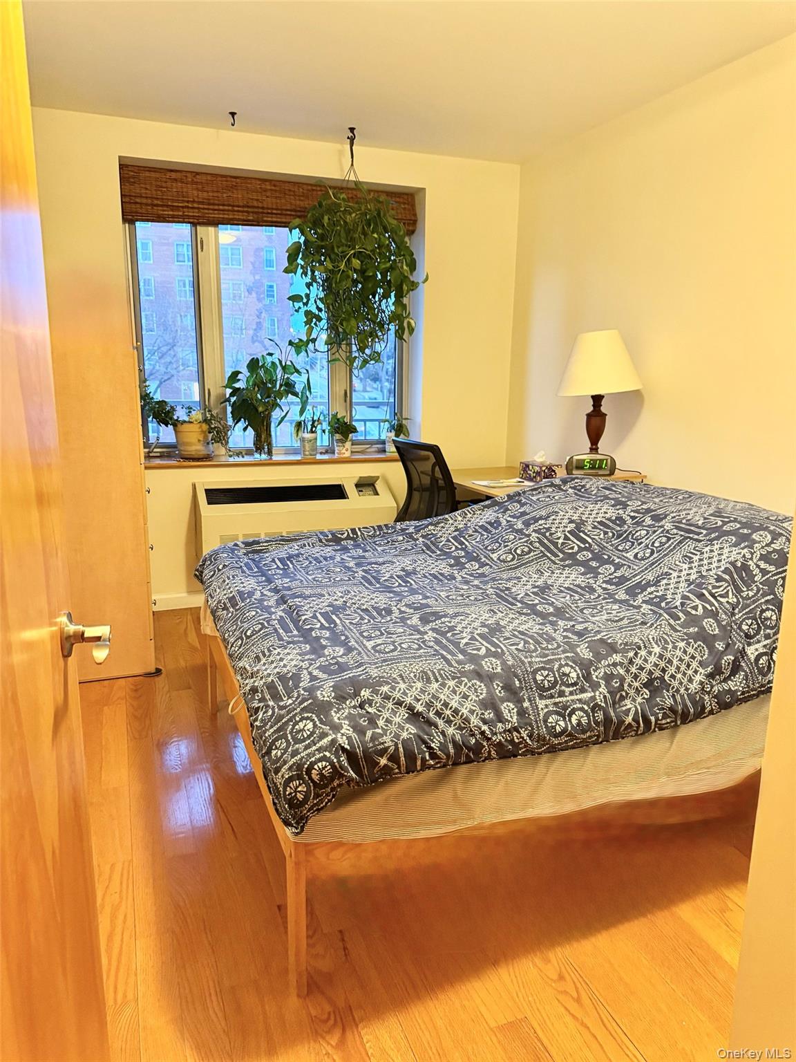 #12 photo, 63-14 Queens Boulevard, Woodside , NY 11377