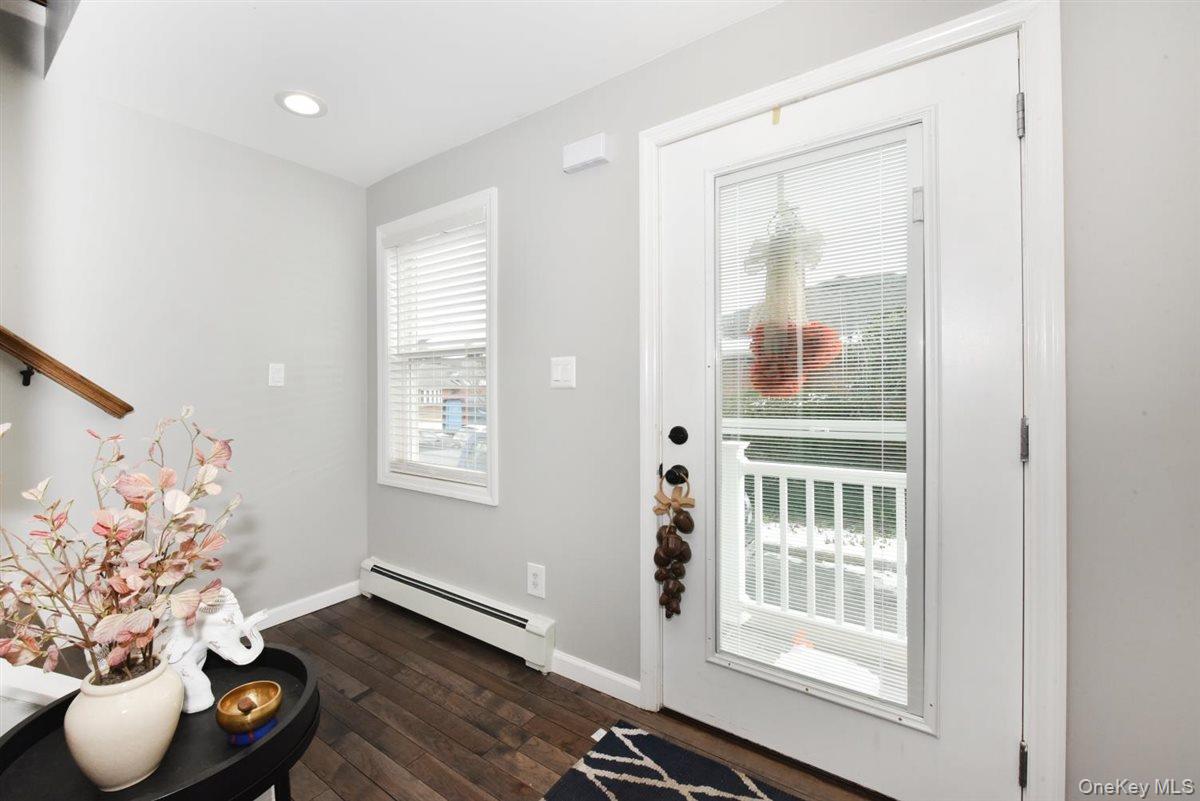 #14 photo, 3 Berryhill Lane, Bethpage , NY 11714