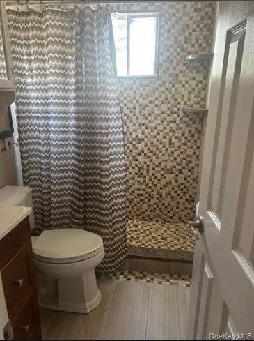 #5 photo, 117 Roosevelt Avenue, Islip , NY 11751