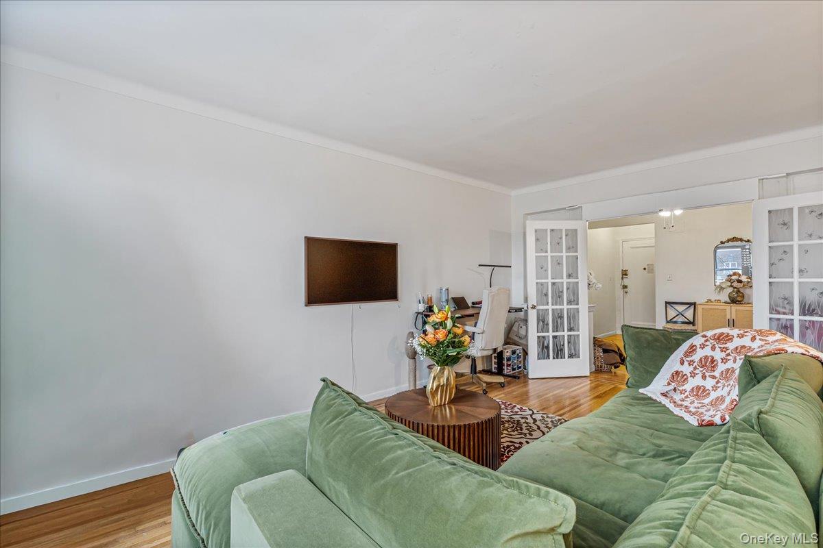 #5 photo, 65-74 Saunders Street, Rego Park , NY 11374