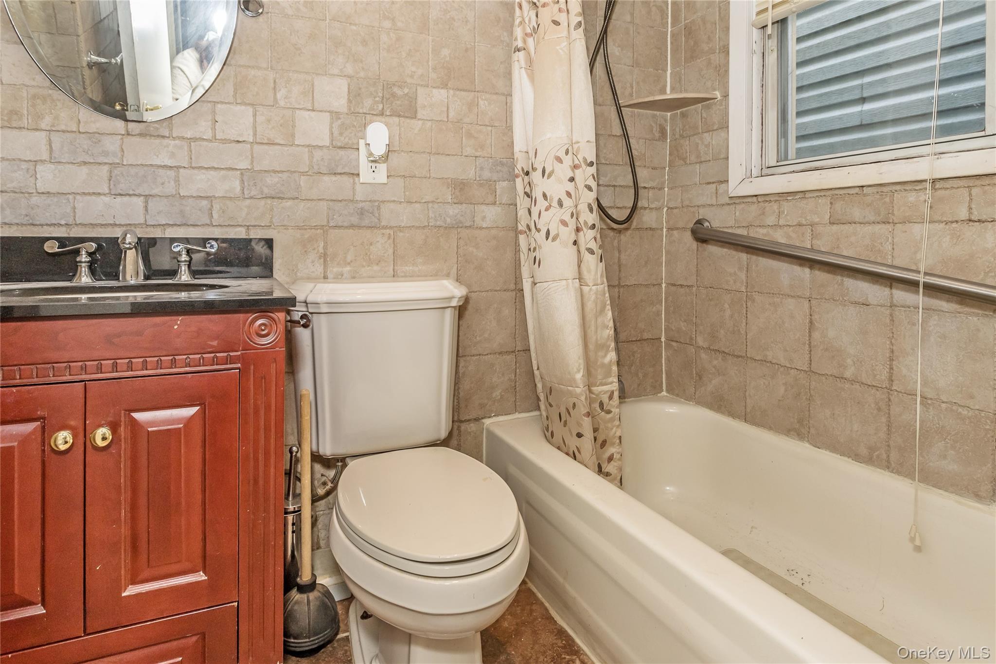 #18 photo, 10341 101st Street, कुईंस Ozone Park , NY 11417