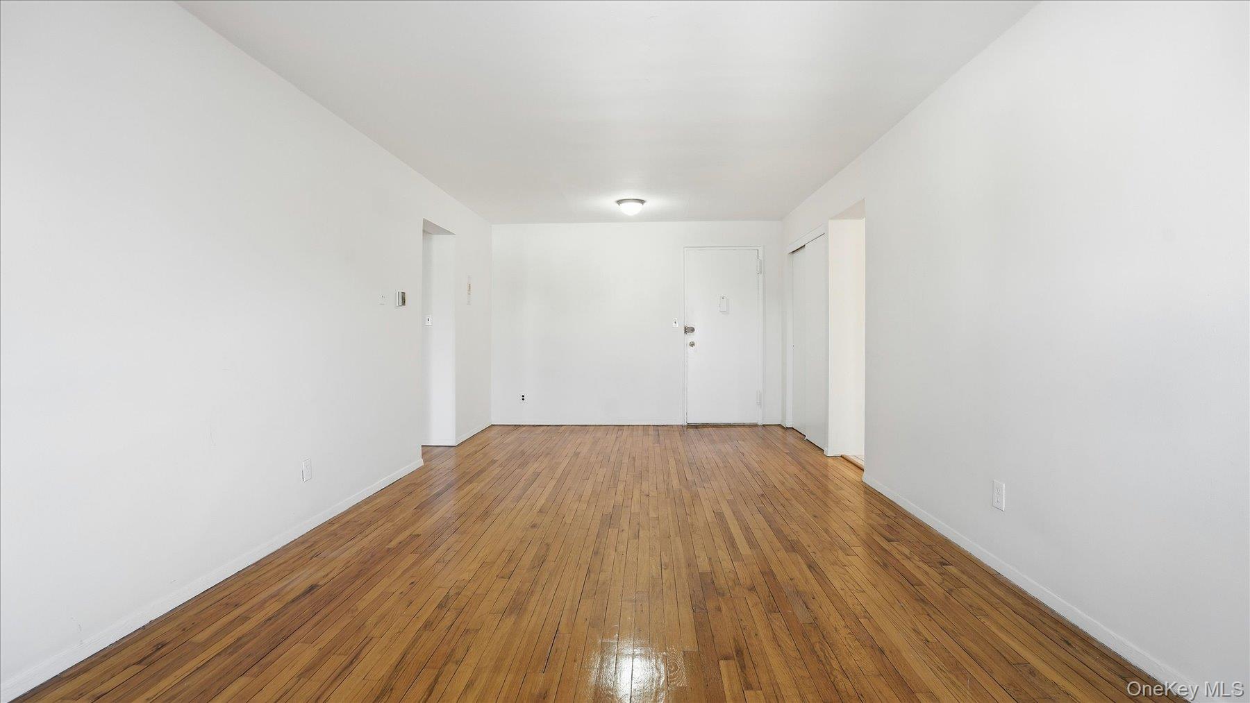 #9 photo, 200 Atlantic Avenue, Lynbrook , NY 11563