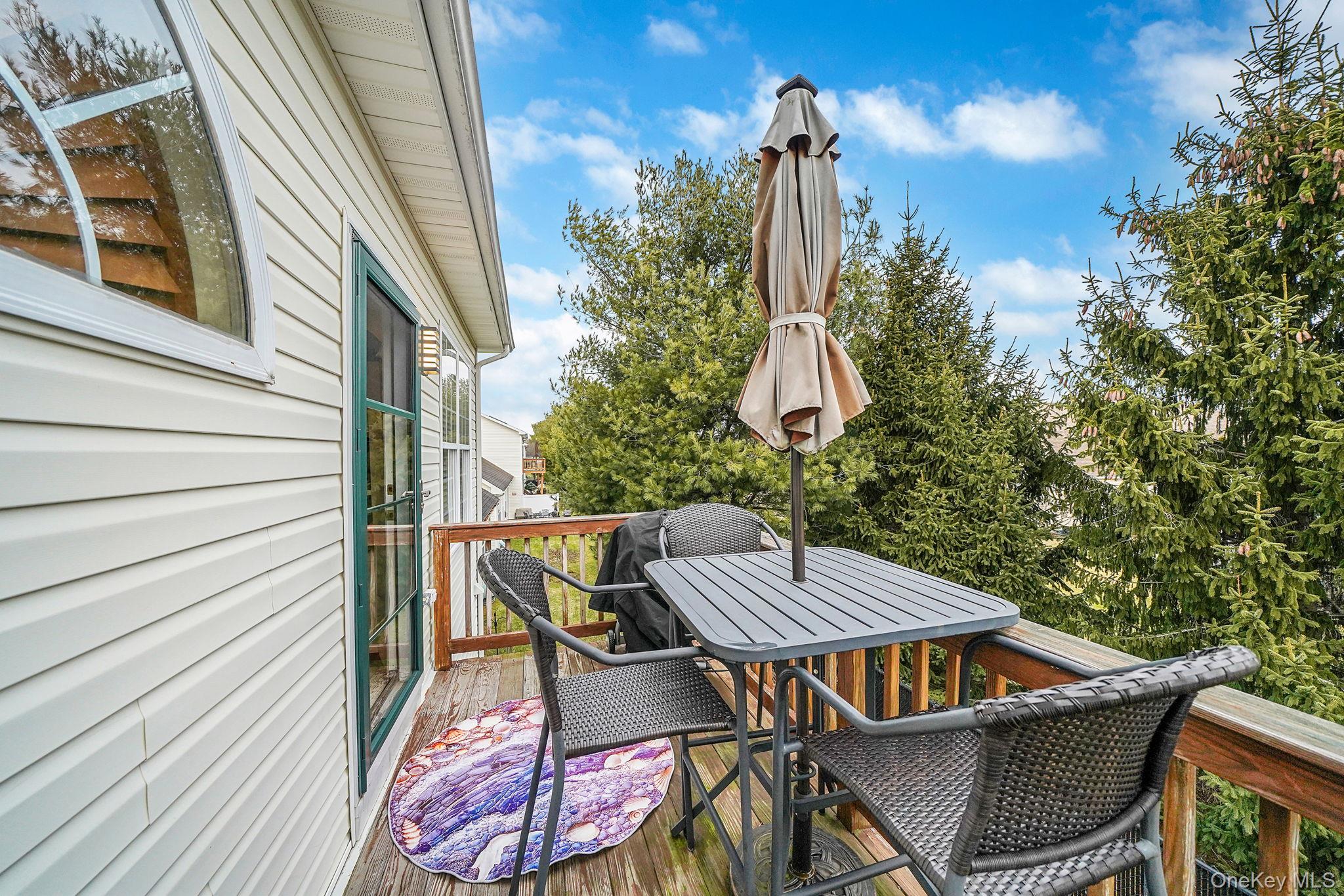 #5 photo, 109 Constantine Way, Mount Sinai , NY 11766