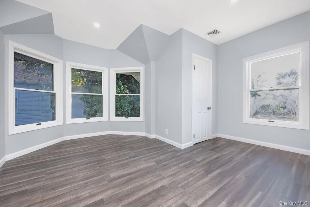 #17 photo, 178 N Ocean Avenue, Patchogue , NY 11772