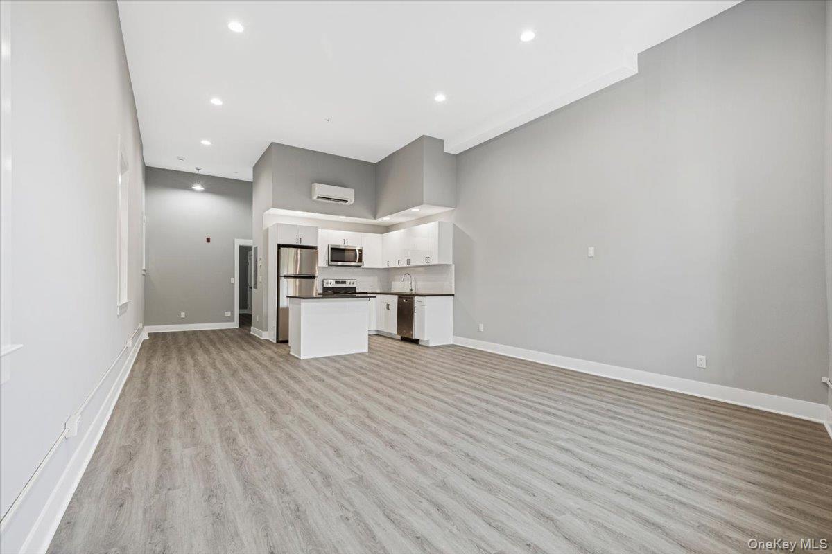 #3 photo, 47 Beekman Avenue, Sleepy Hollow , NY 10591