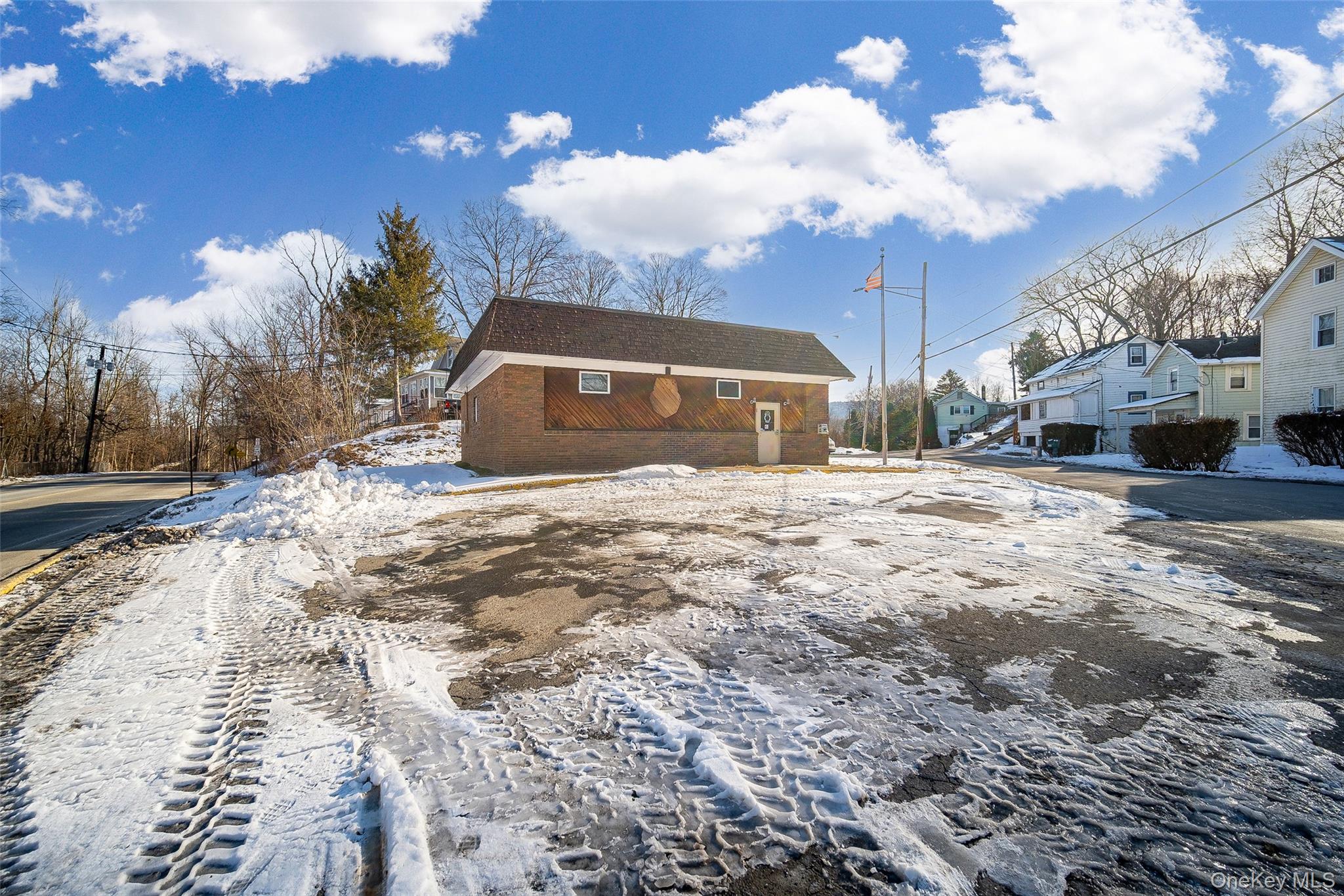 #3 photo, One Maple Avenue, Harriman , NY 10926