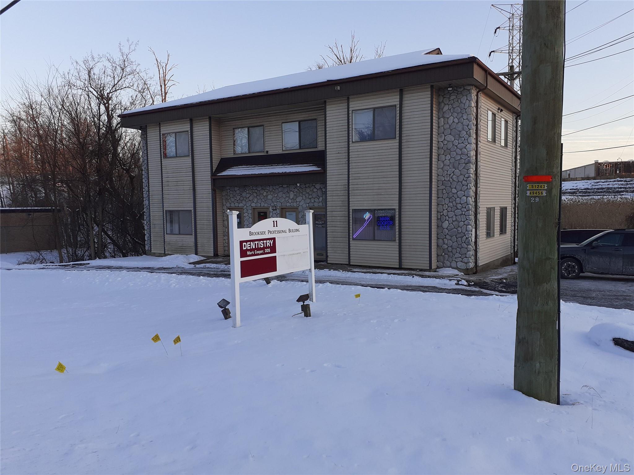 #1 photo, 11 West Avenue, Chester , NY 10918