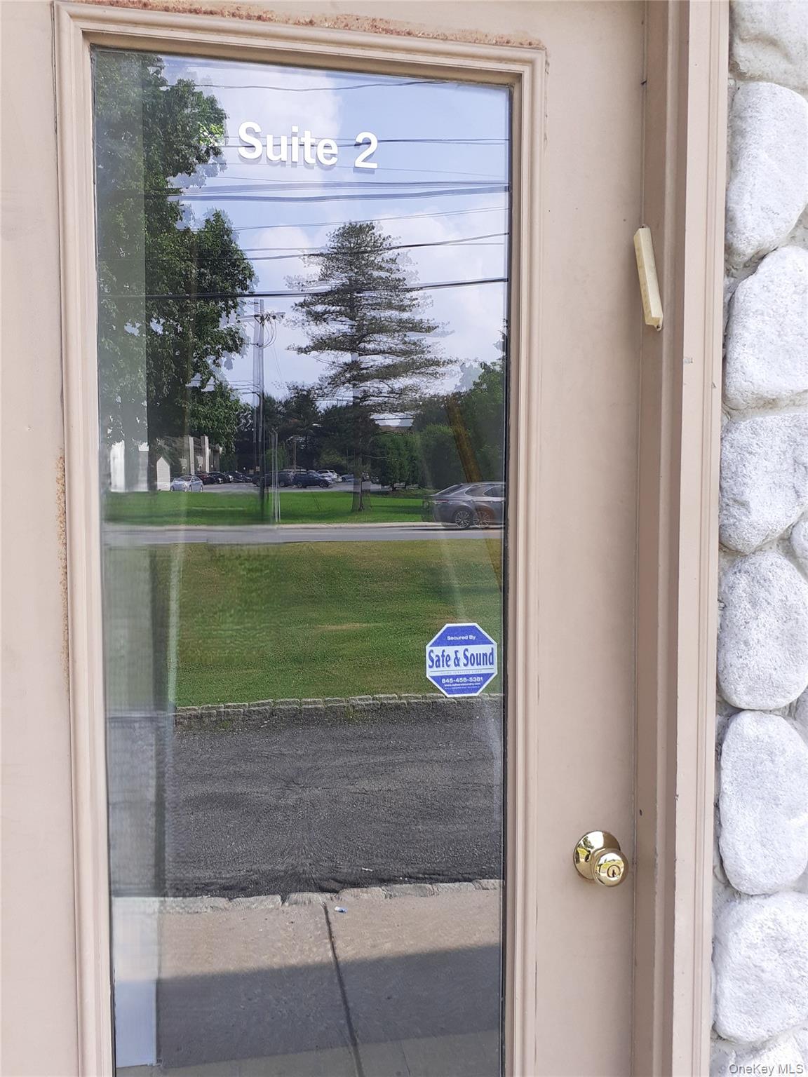 #3 photo, 11 West Avenue, Chester , NY 10918