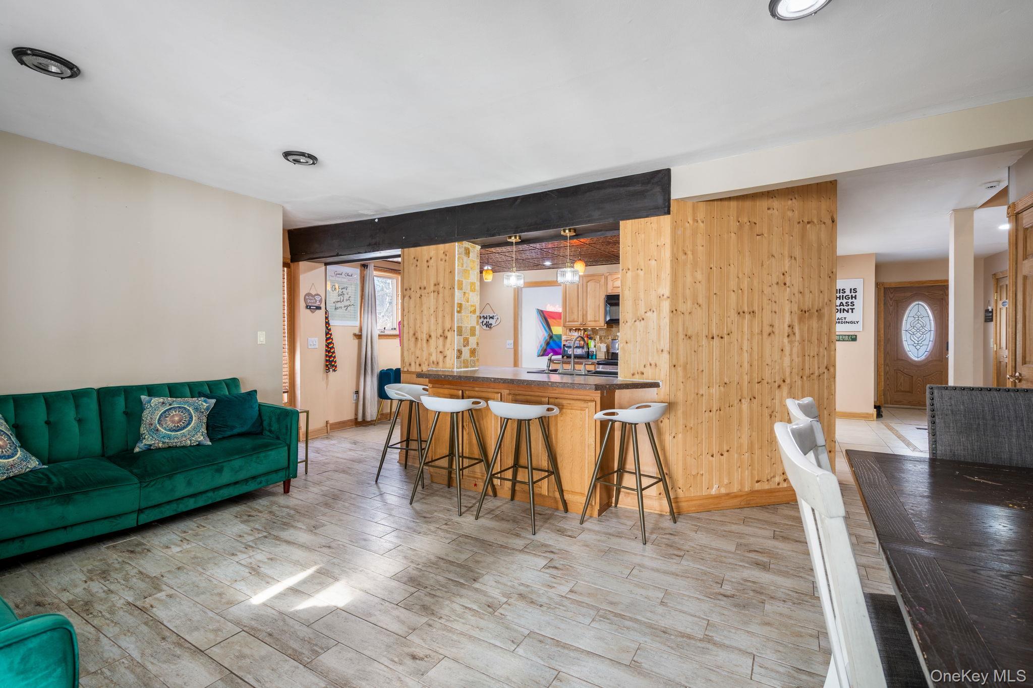 #5 photo, 42 Beechwood Park, Poughkeepsie , NY 12601