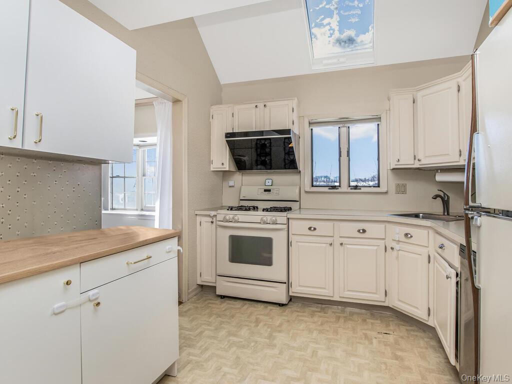 #8 photo, 8 Montrose Road, Yonkers , NY 10710