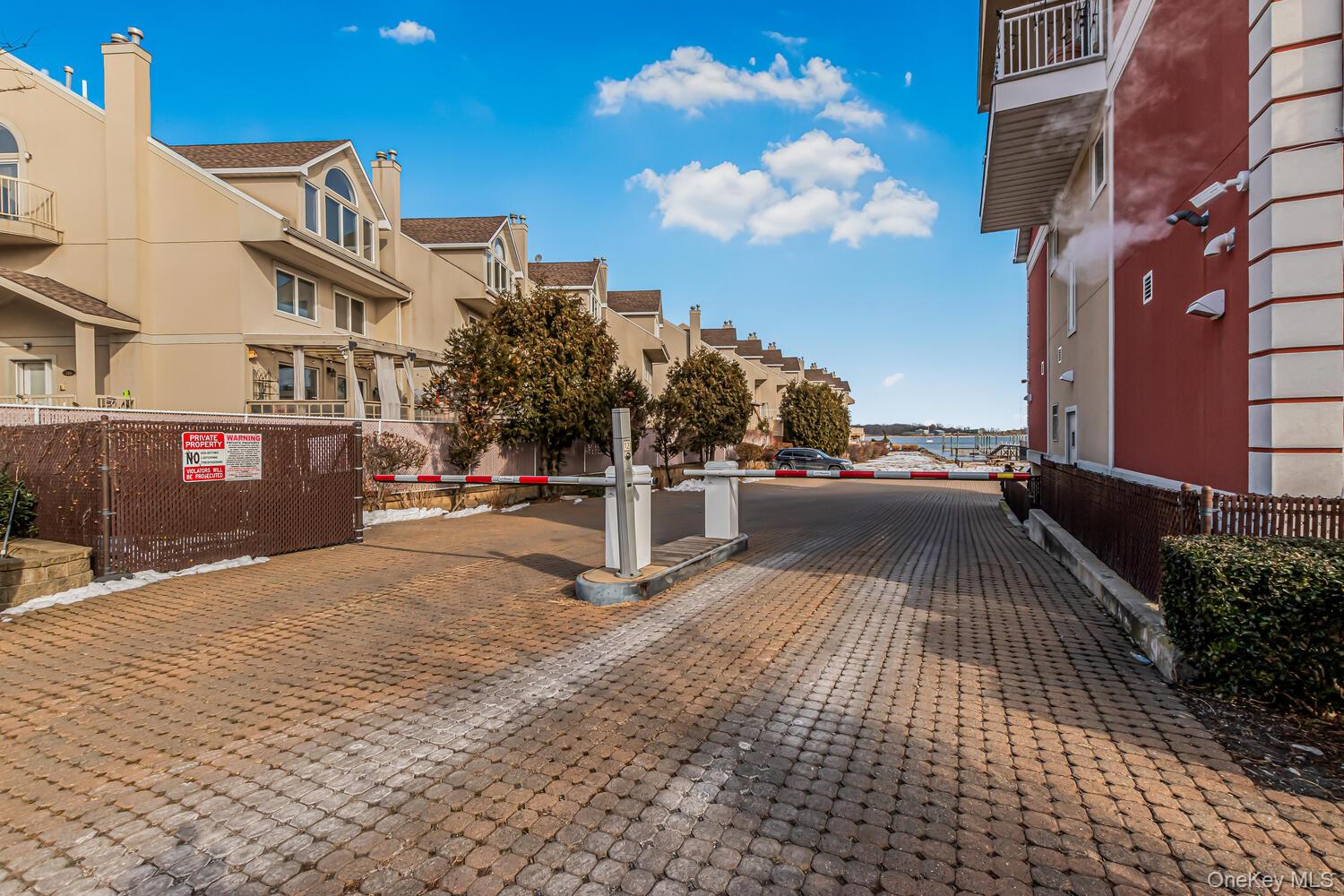 #19 photo, 1490 Outlook Avenue, Bronx , NY 10465