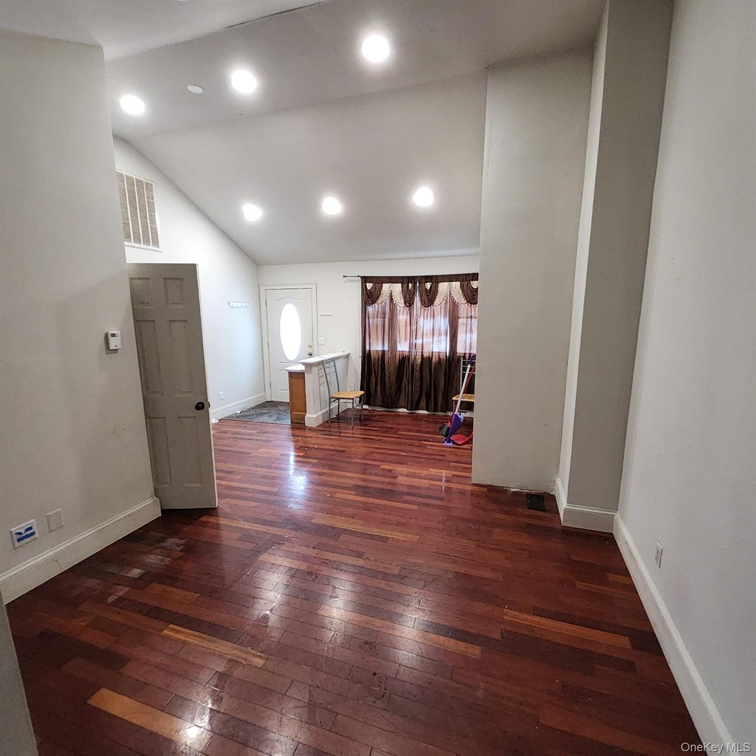 #4 photo, 8 Orchard Lake Drive, Monroe , NY 10950