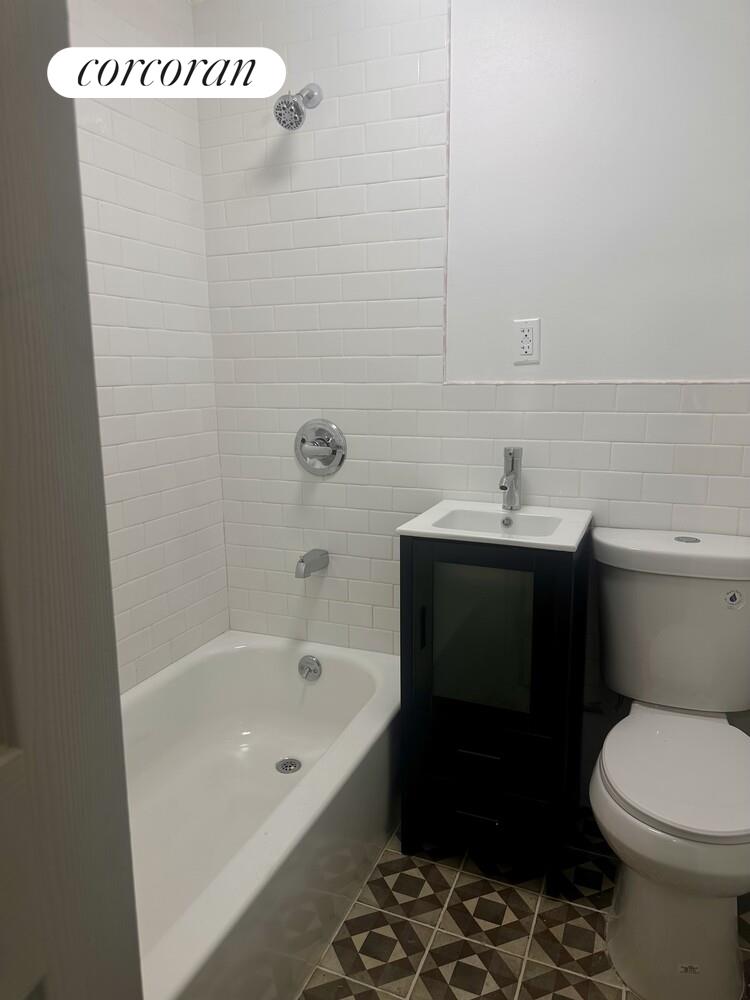 #7 photo, Brooklyn, Ocean Hill , NY 11233