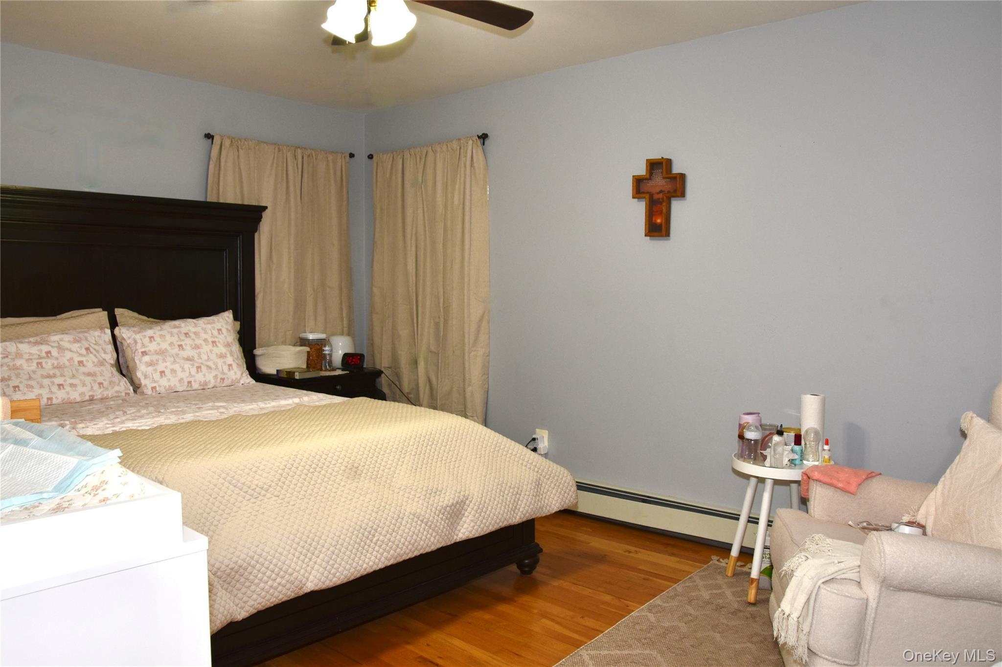 #6 photo, 242 Munro Boulevard, Valley Stream , NY 11581