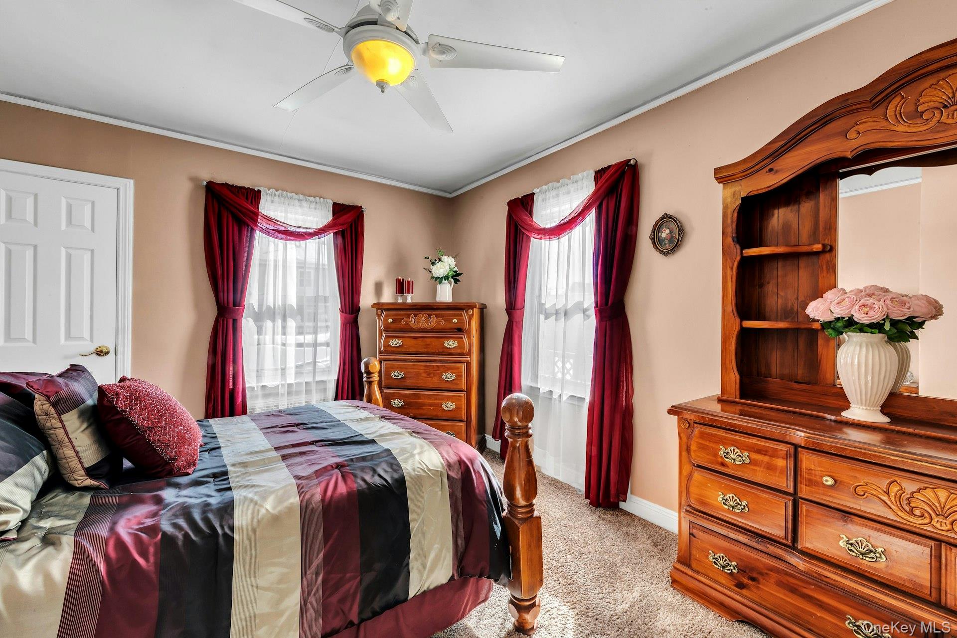 #12 photo, 20 Law Street, ナッソー郡 North Valley Stream , NY 11580