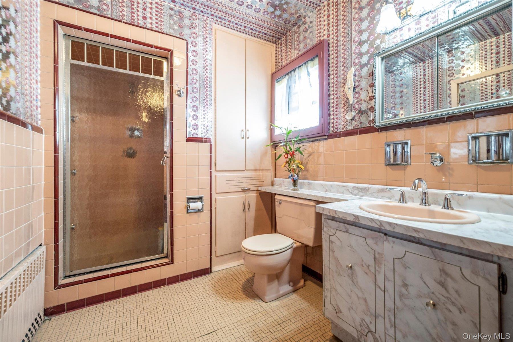 #17 photo, 360 Raymond Street, מחוז נסאו Rockville Centre , NY 11570