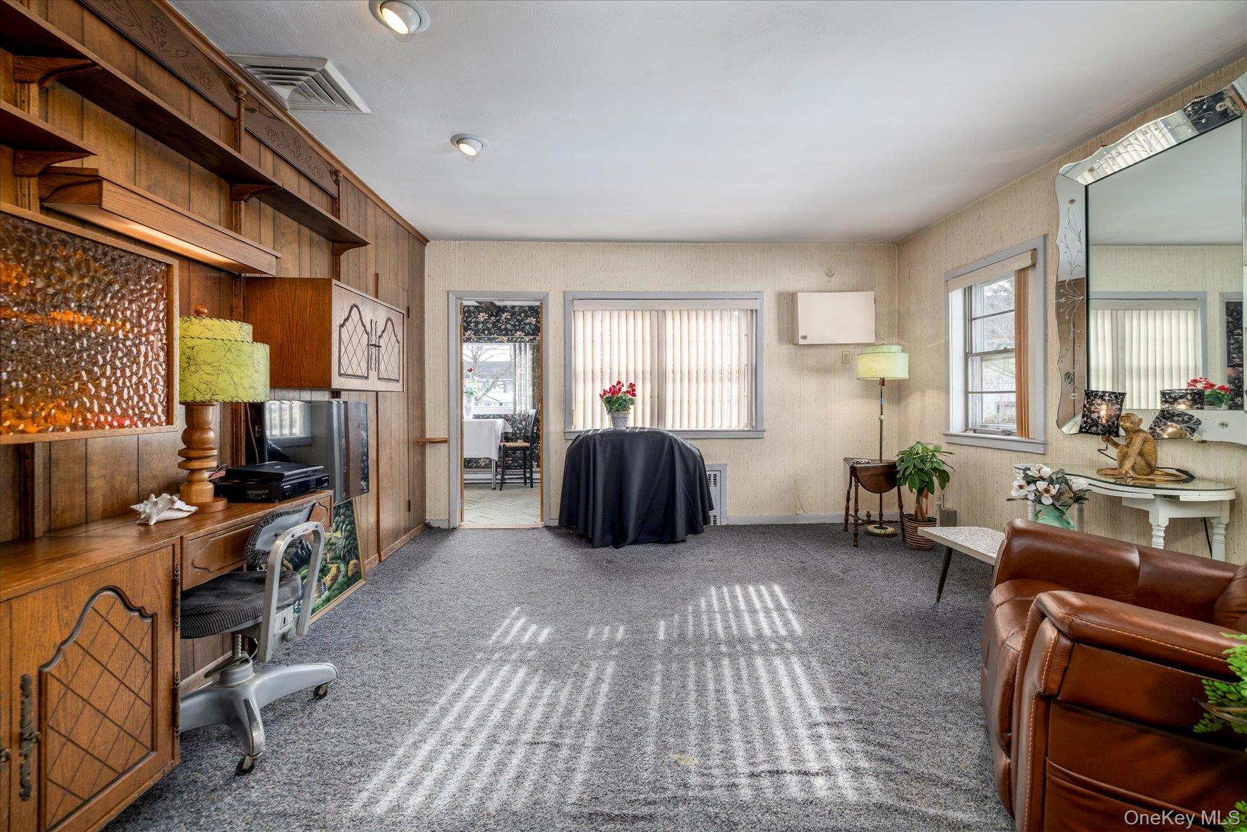 #18 photo, 360 Raymond Street, מחוז נסאו Rockville Centre , NY 11570