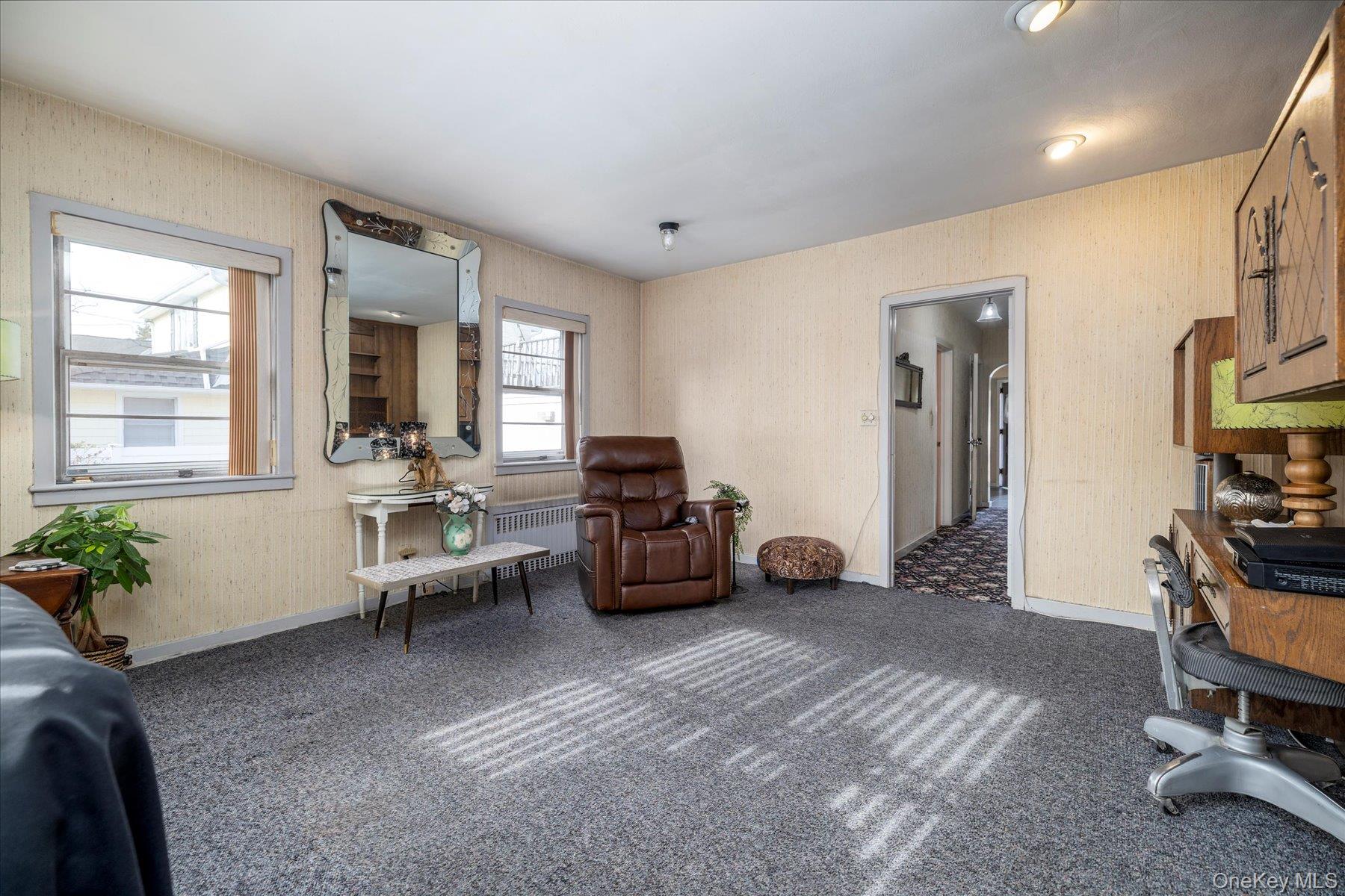 #19 photo, 360 Raymond Street, מחוז נסאו Rockville Centre , NY 11570