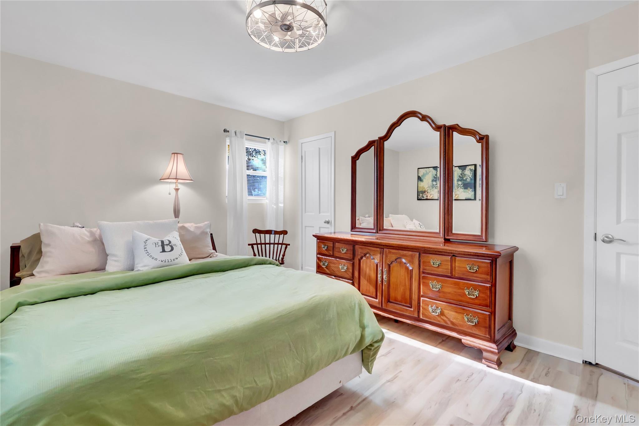 #14 photo, 92 Bellwood Avenue, South Setauket , NY 11720