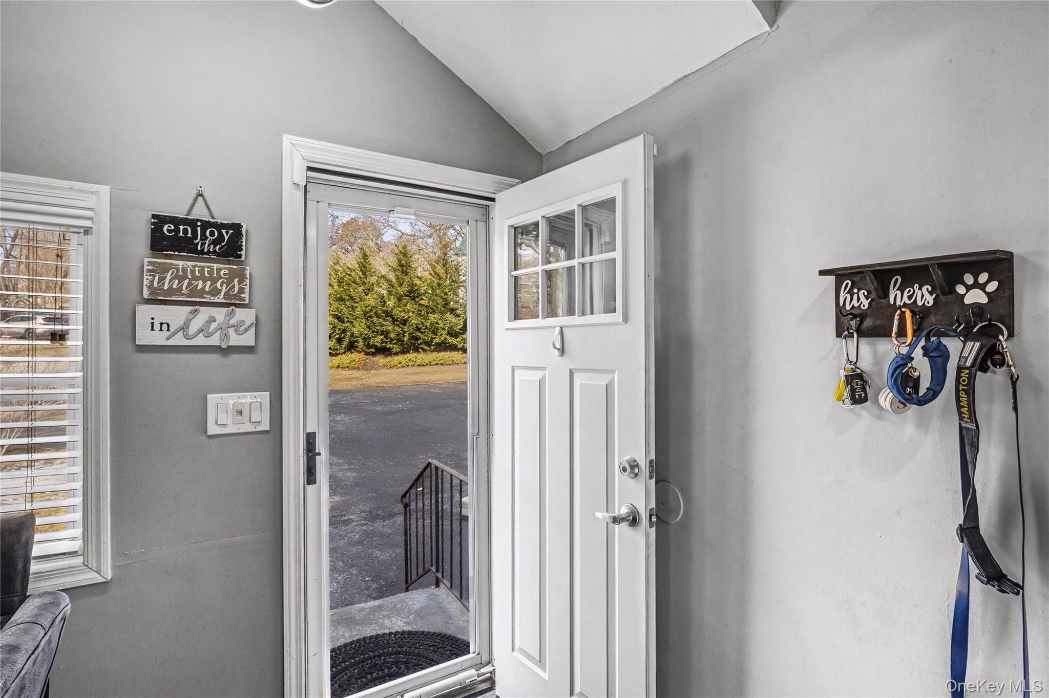 #10 photo, 95 Sound Beach Boulevard, Sound Beach , NY 11789