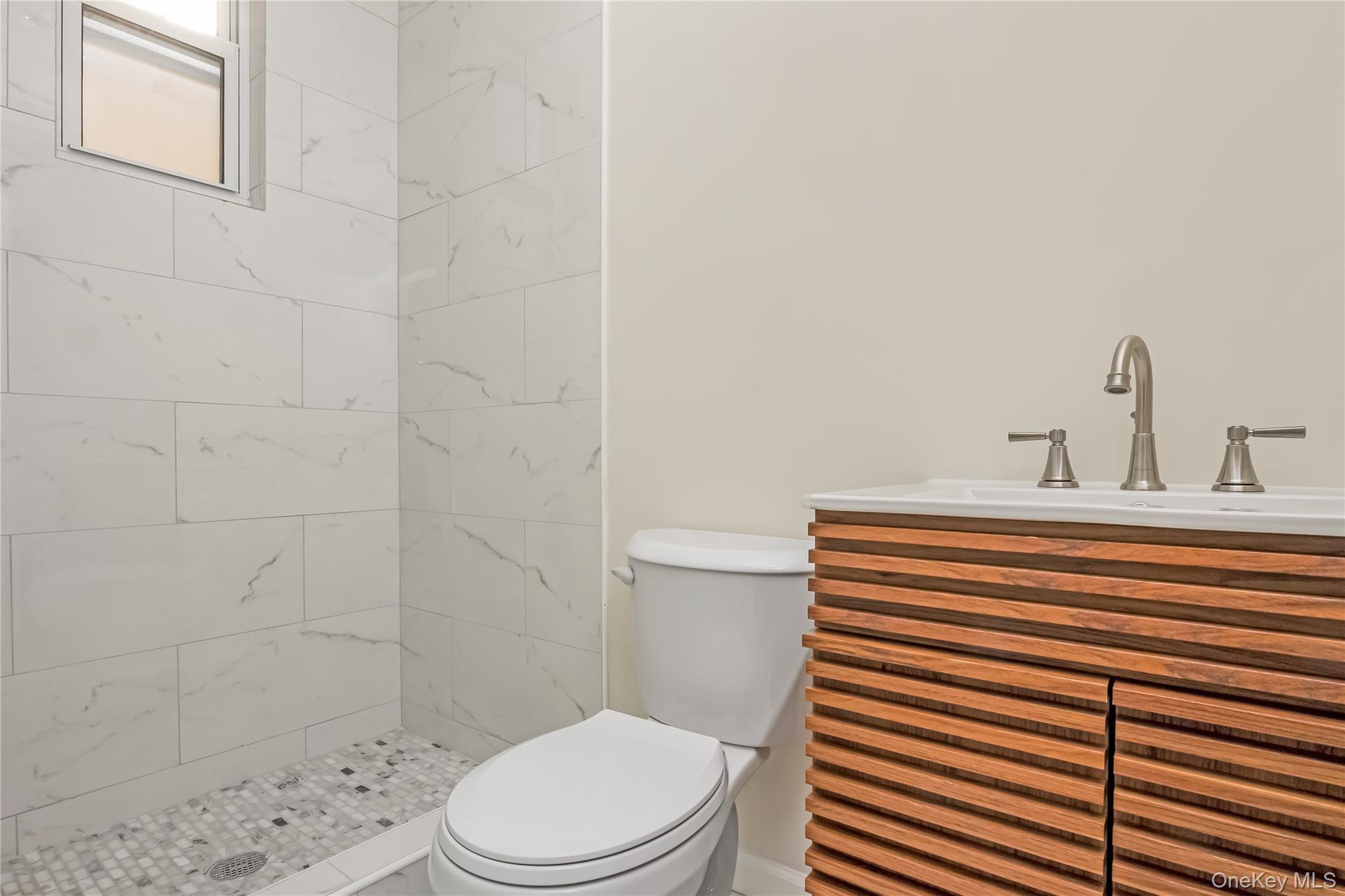 #18 photo, 13550 234th Street, Rosedale , NY 11422