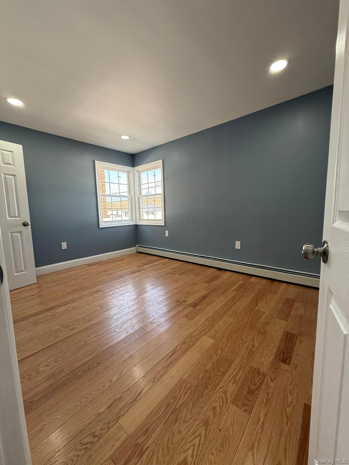 #8 photo, 11511 180th Street, Jamaica , NY 11434