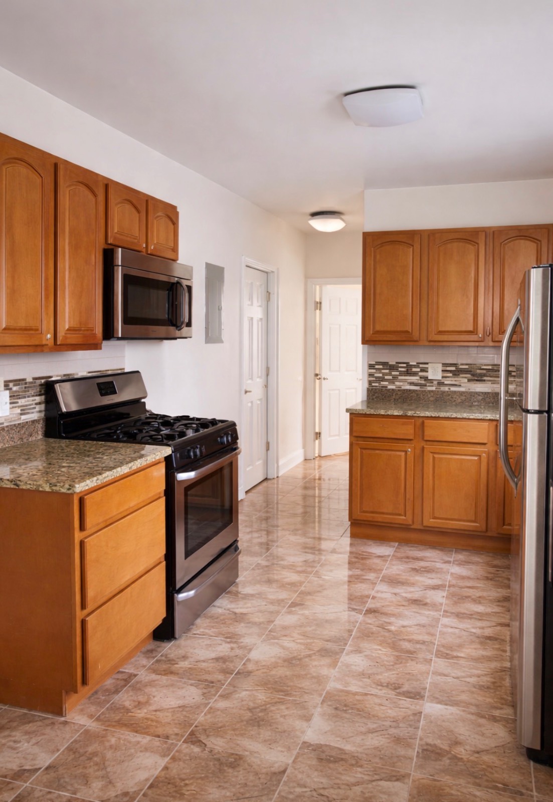 #1 photo, 753 Broadway, #11, Kingston NY , NY 12401