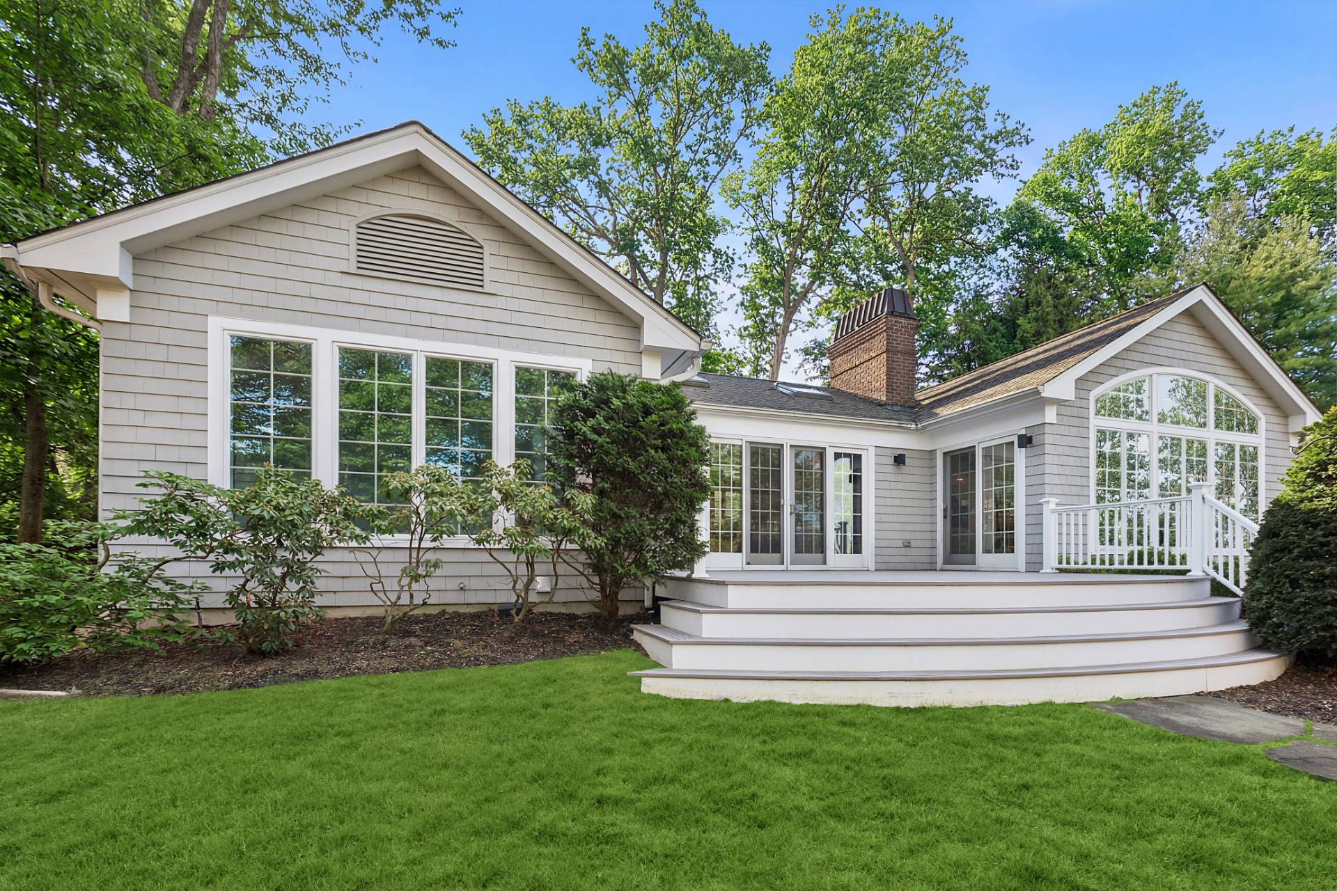 #19 photo, 274 Town Lane, सफ़ोक काउंटी Amagansett , NY 11930