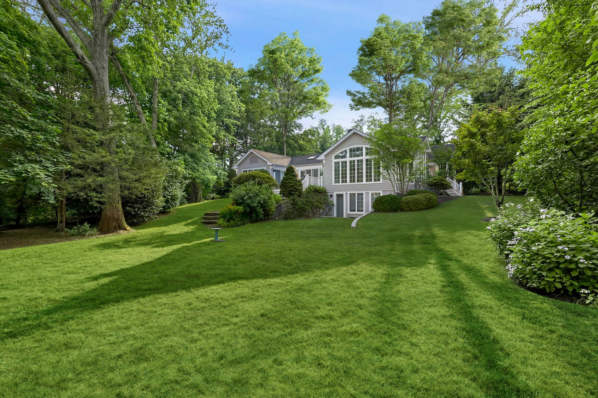 #21 photo, 274 Town Lane, सफ़ोक काउंटी Amagansett , NY 11930