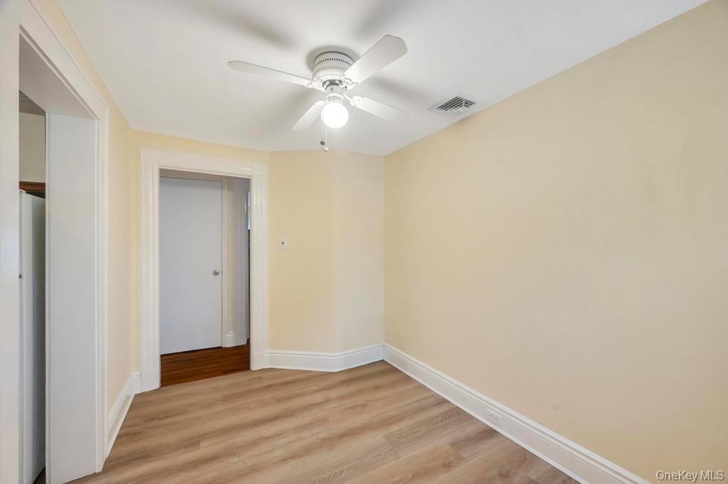 #6 photo, 147 Cleveland Avenue, Rockville Centre , NY 11570