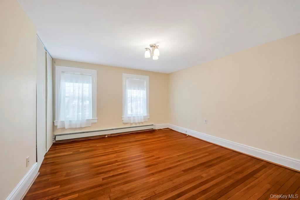 #9 photo, 147 Cleveland Avenue, Rockville Centre , NY 11570