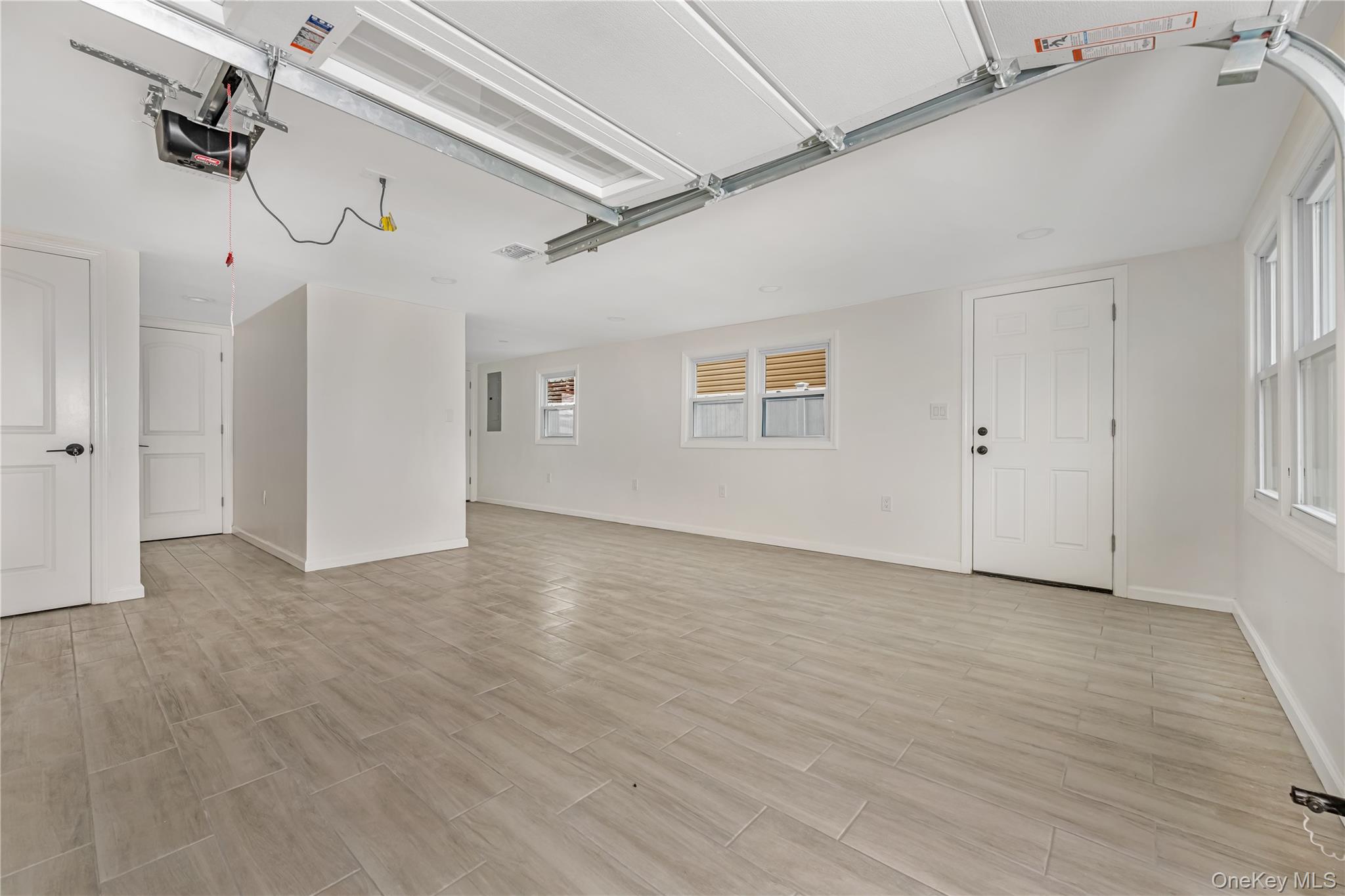 #15 photo, 1043 Delaware Avenue, Island Park , NY 11558