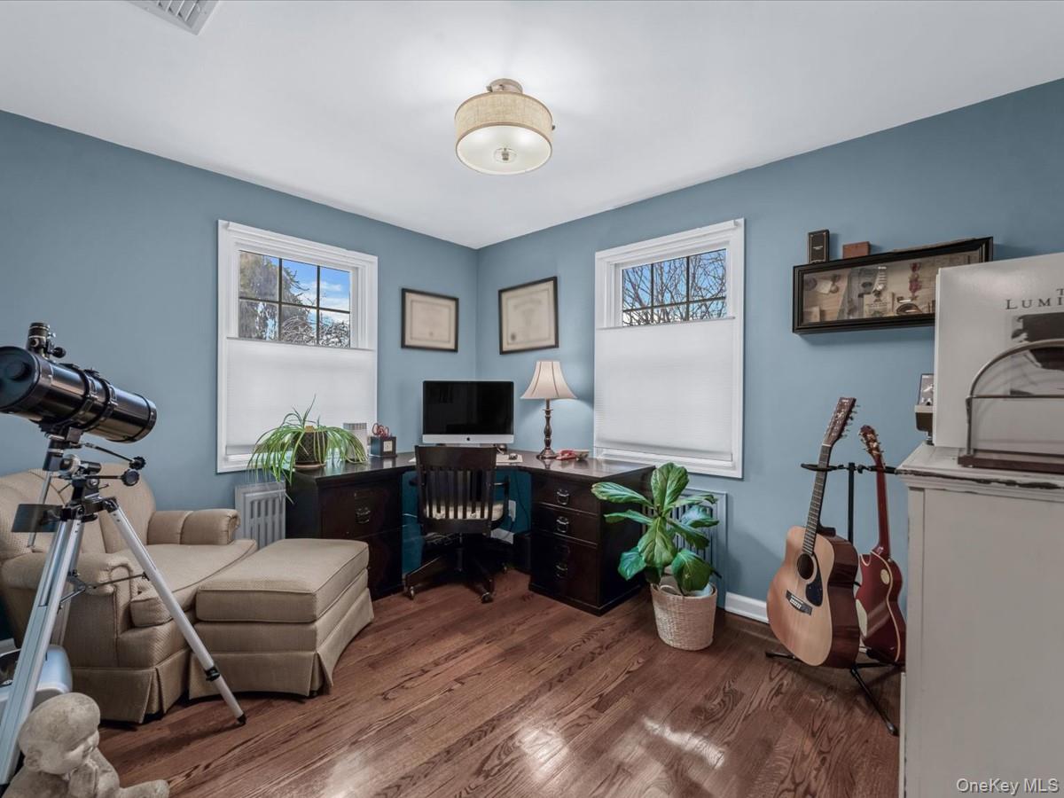 #12 photo, 1896 Russell Street, Bellmore , NY 11710