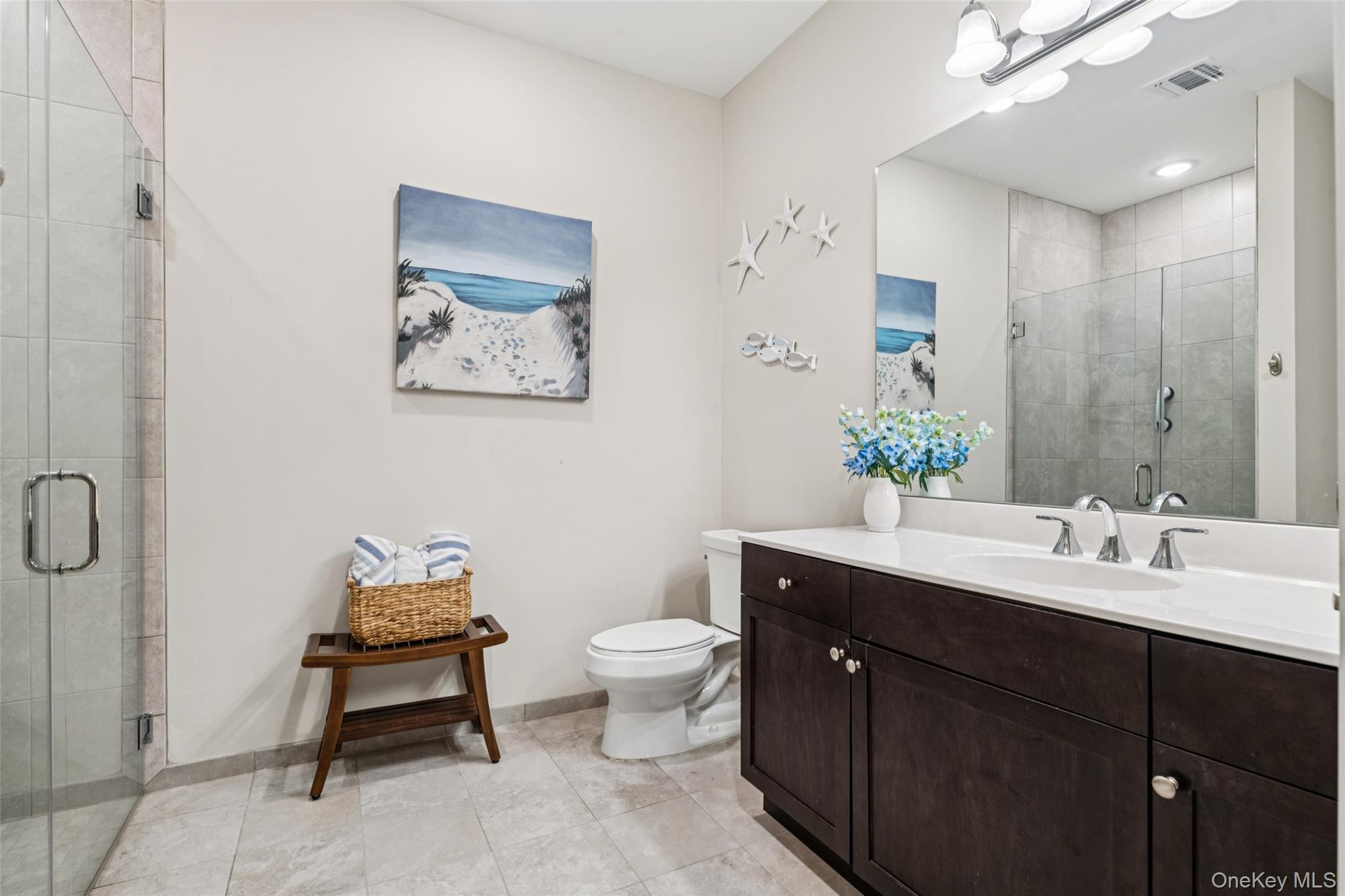 #19 photo, 34 Greentree Court, Shirley , NY 11967